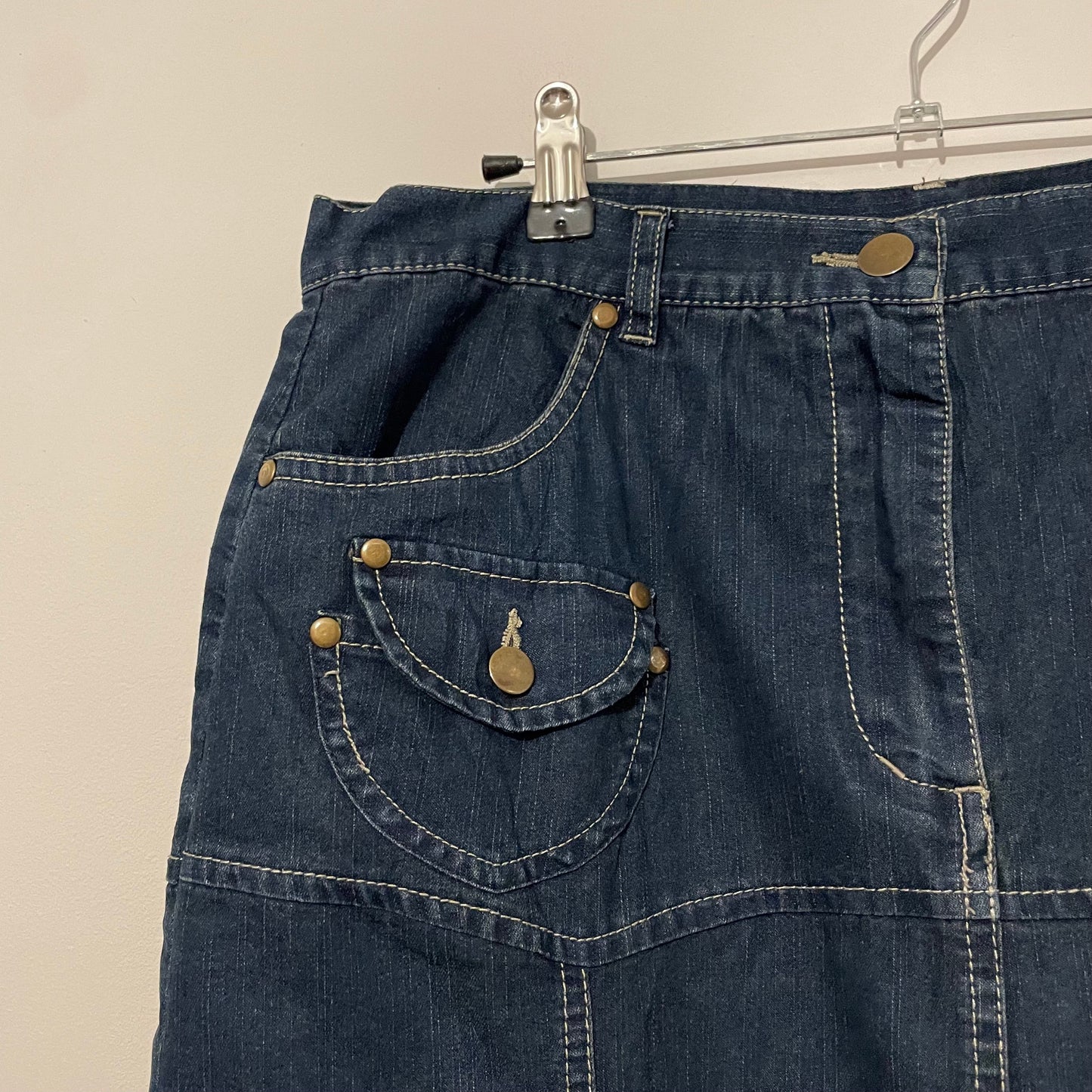 Denim Skirt Mid Length Van Matzen Dark Blue Fit and Flare. Size 16