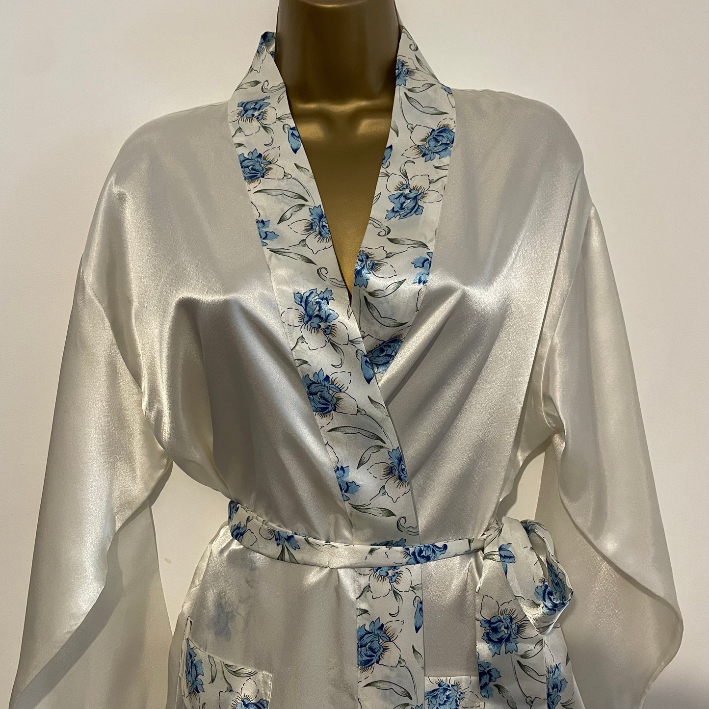 Dressing Gown Robe Vintage C&A Floral Patterned Trim