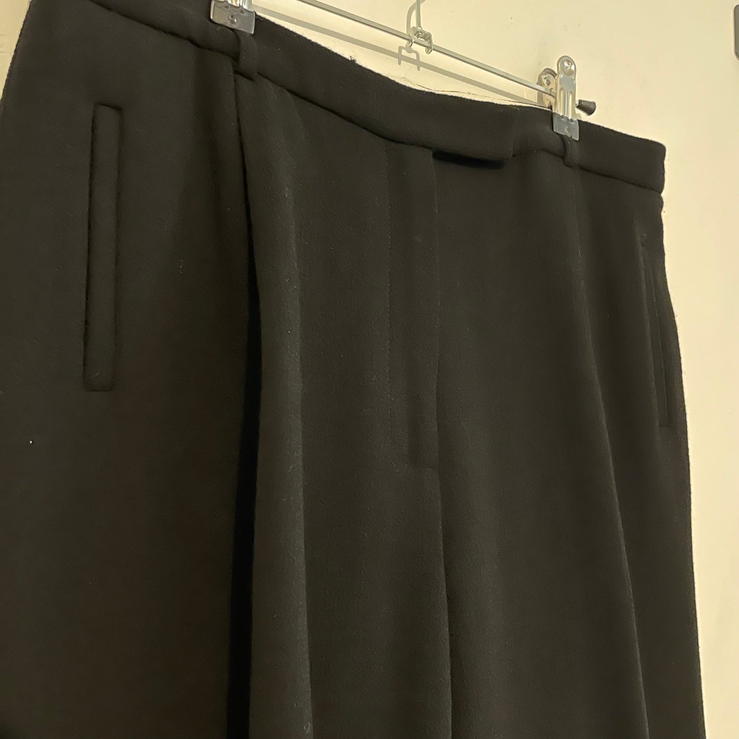 Trousers Vintage Jaeger Black Tailored Cigarette Style