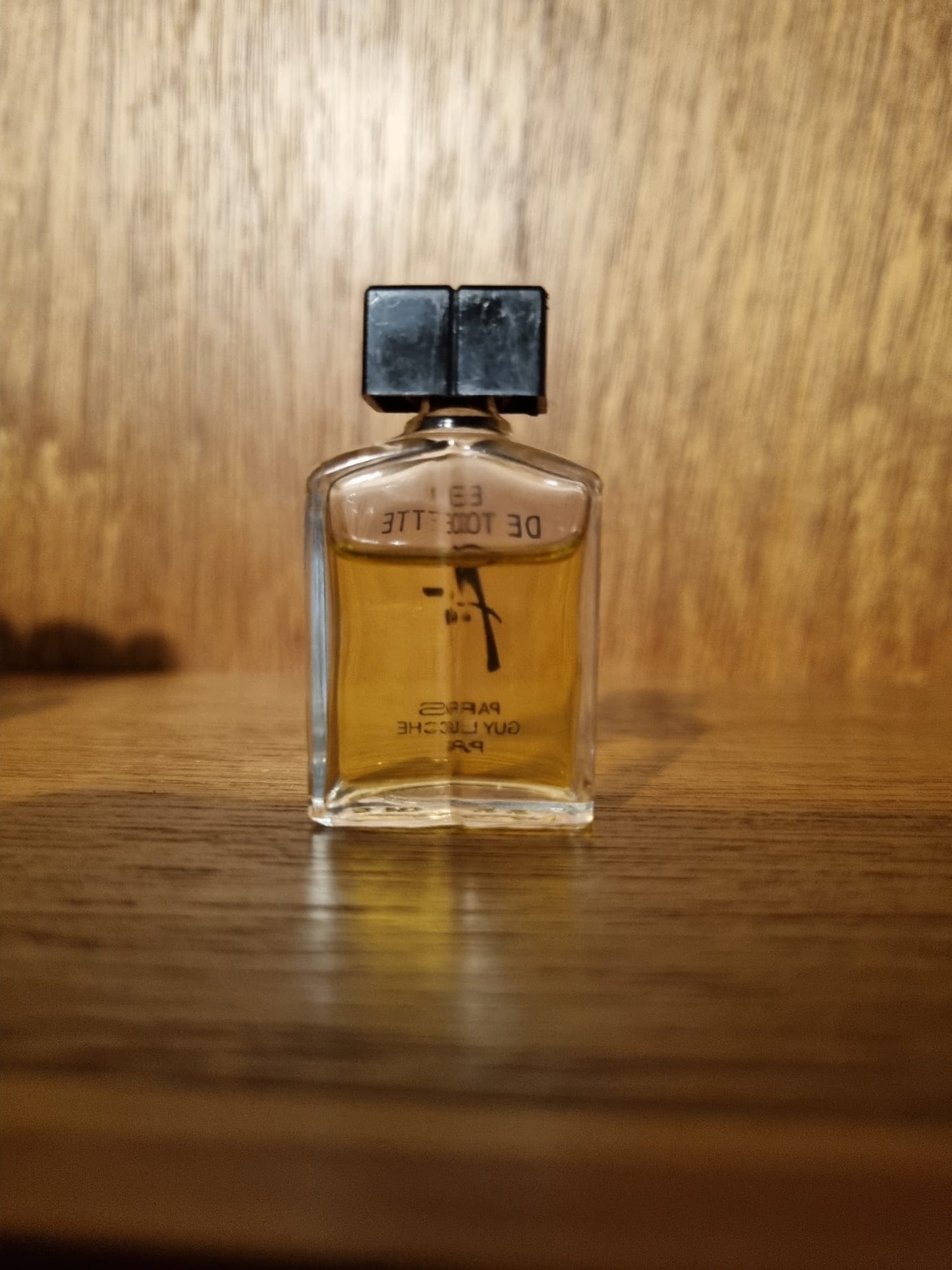 Vintage Fidji Guy Laroche 5ml Perfume Miniature. 80% Full