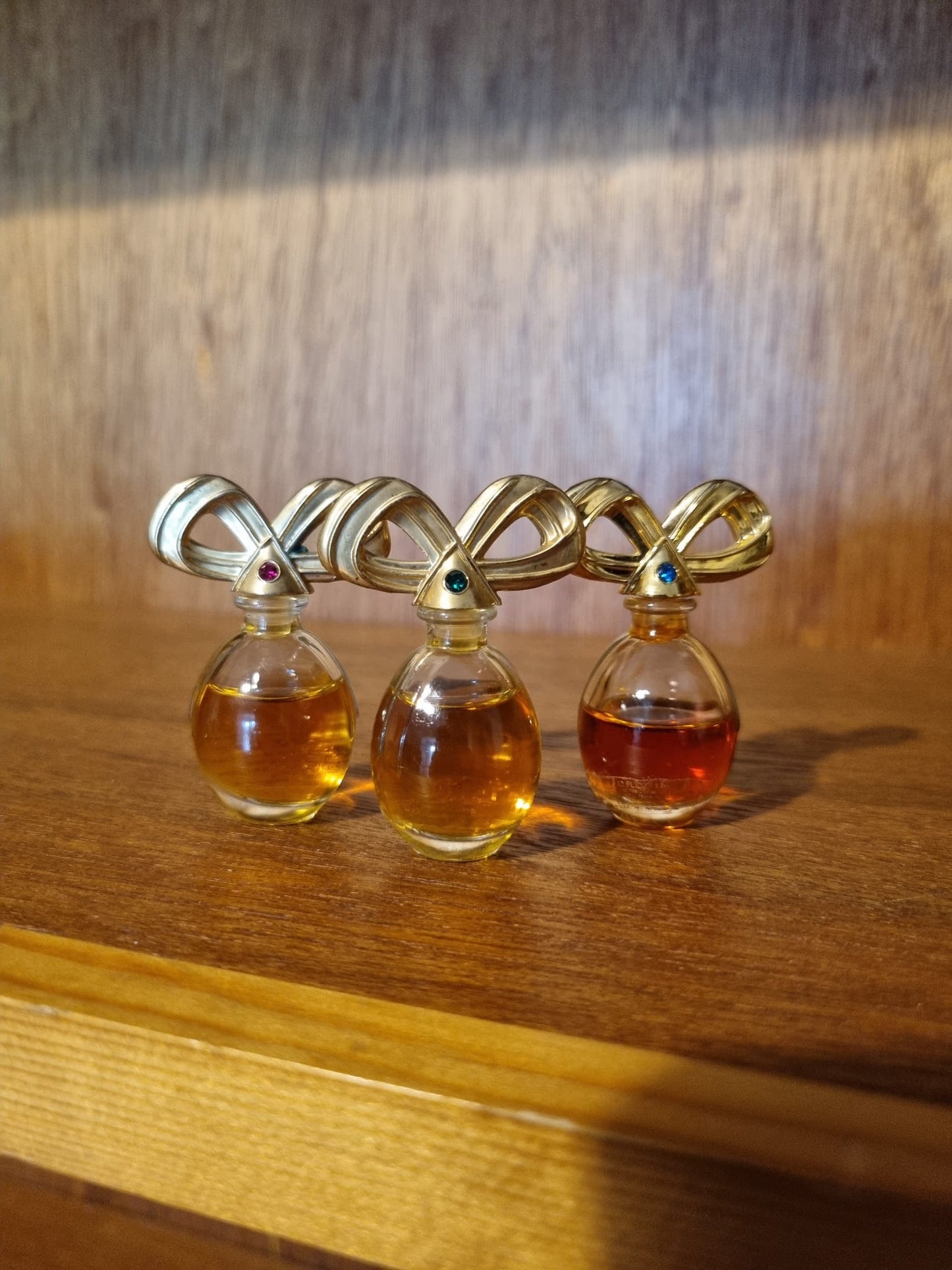 Vintage Elizabeth Arden Set of Three White Diamond Mixed Levels 3.7ml Perfume