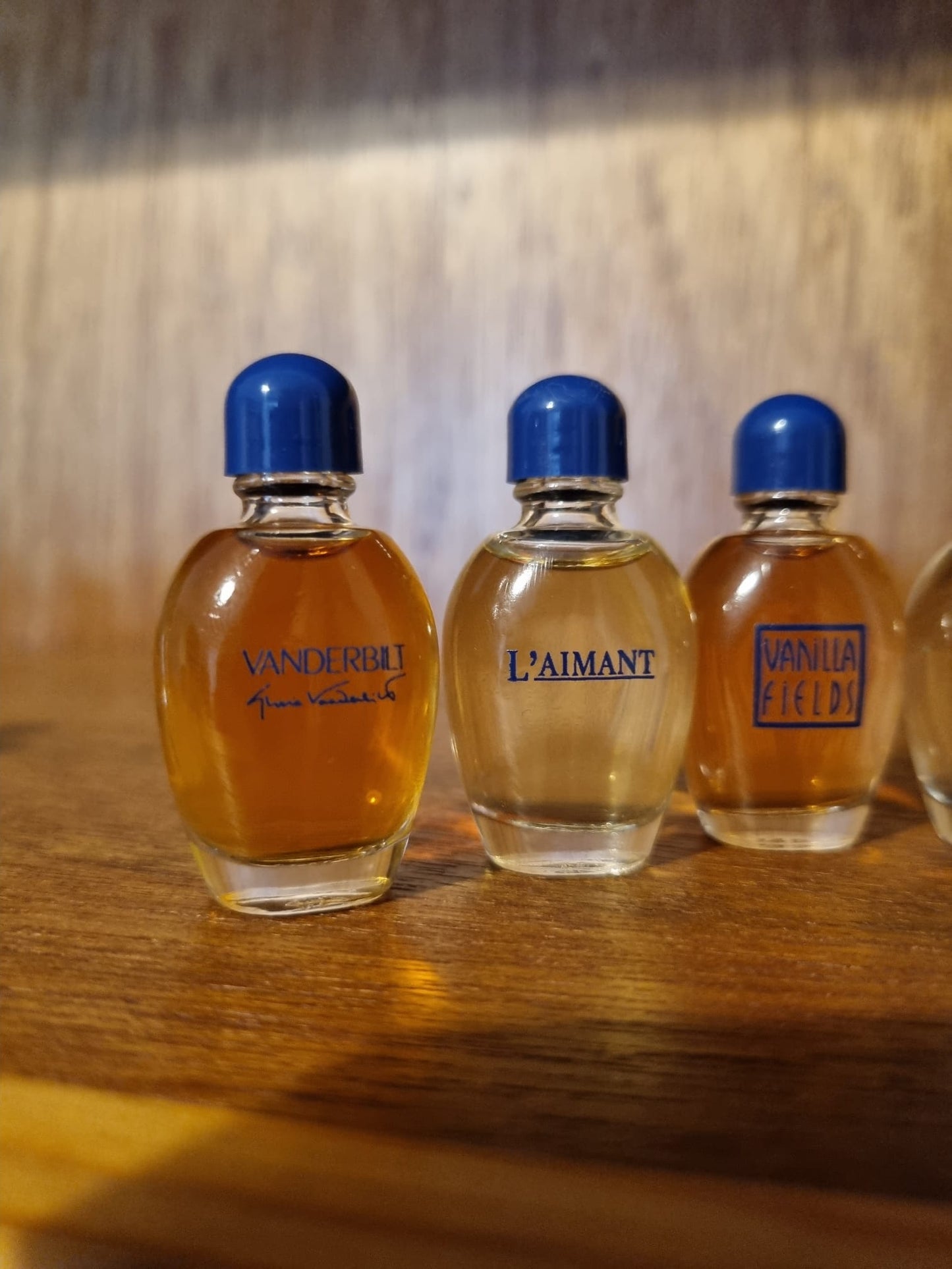 Vintage Set of 5 at 5 ml. Classic Perfume Collection. L'Aimant Coty, Vanilla Fields, Vanderbilt, Yardley English Lavender and Tweed Perfumes All Full
