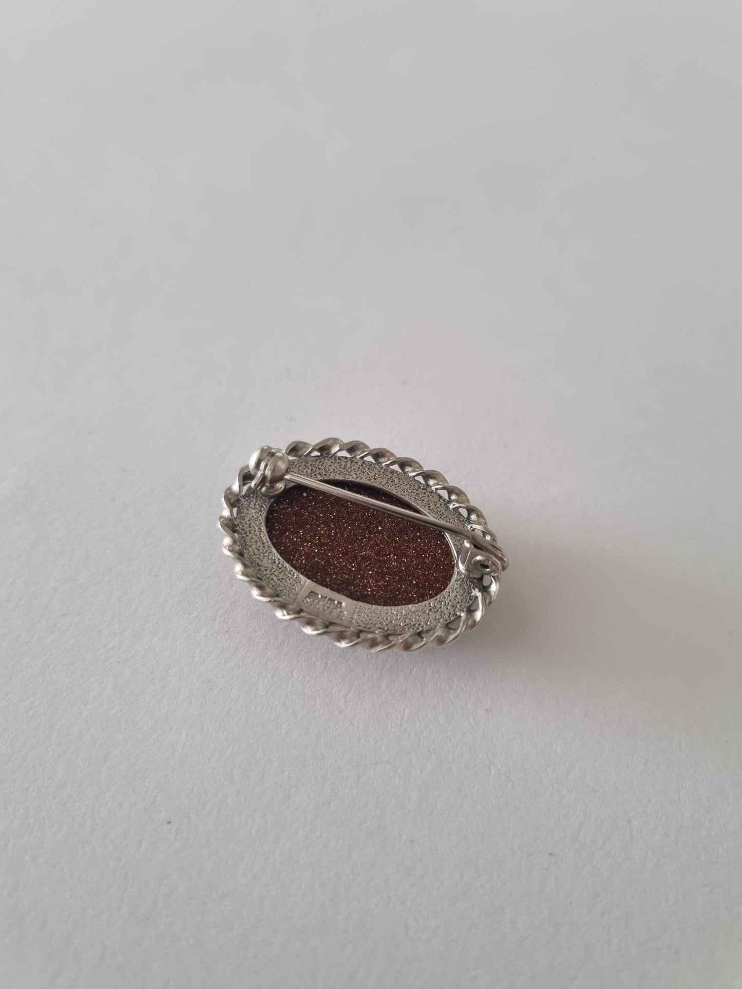 Vintage Goldstone Silver 1950s Brooch Oval Rope Setting