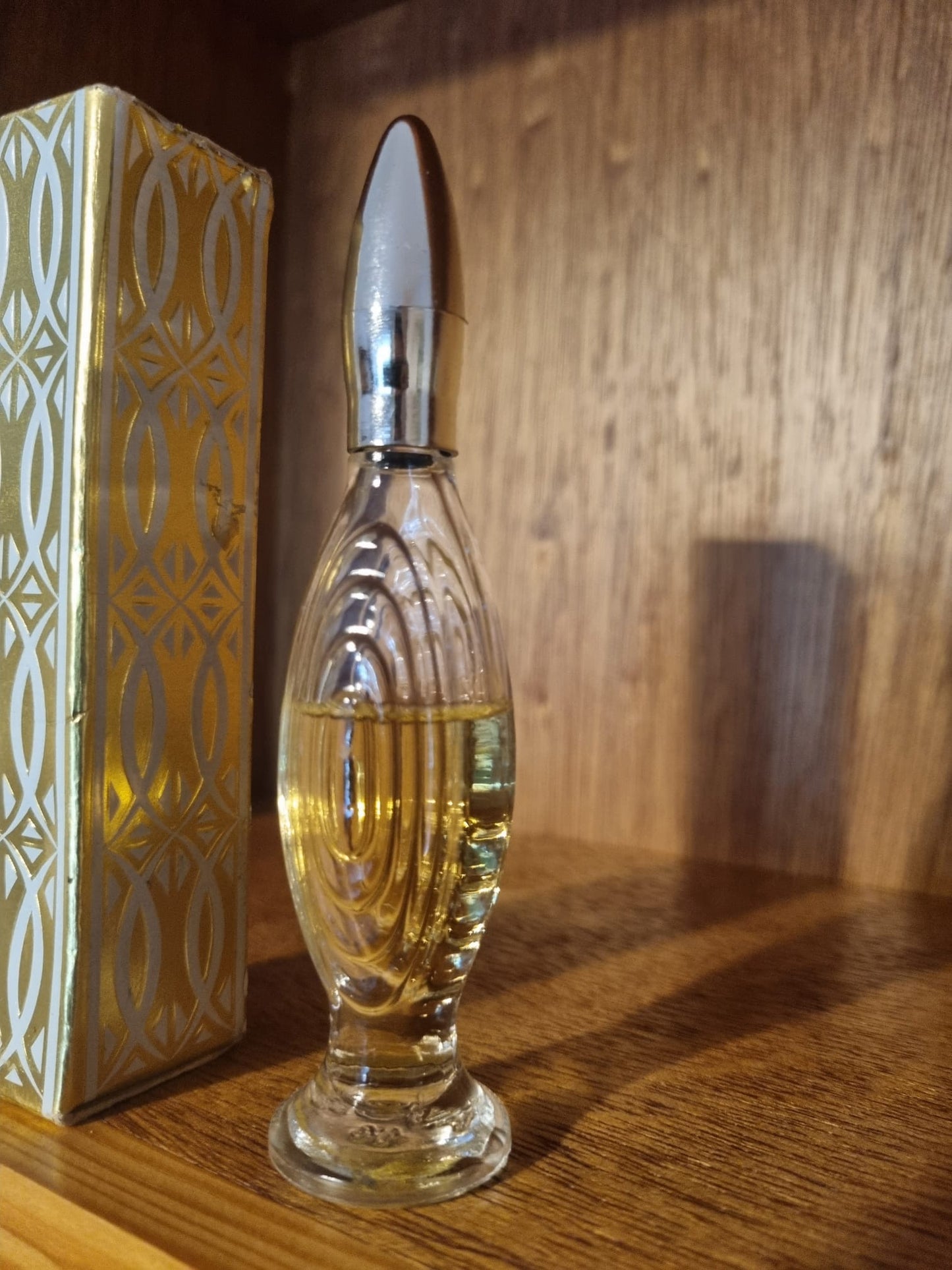 Vintage Avon Elegance Eau De Cologne Miniature Collectable 15 CC