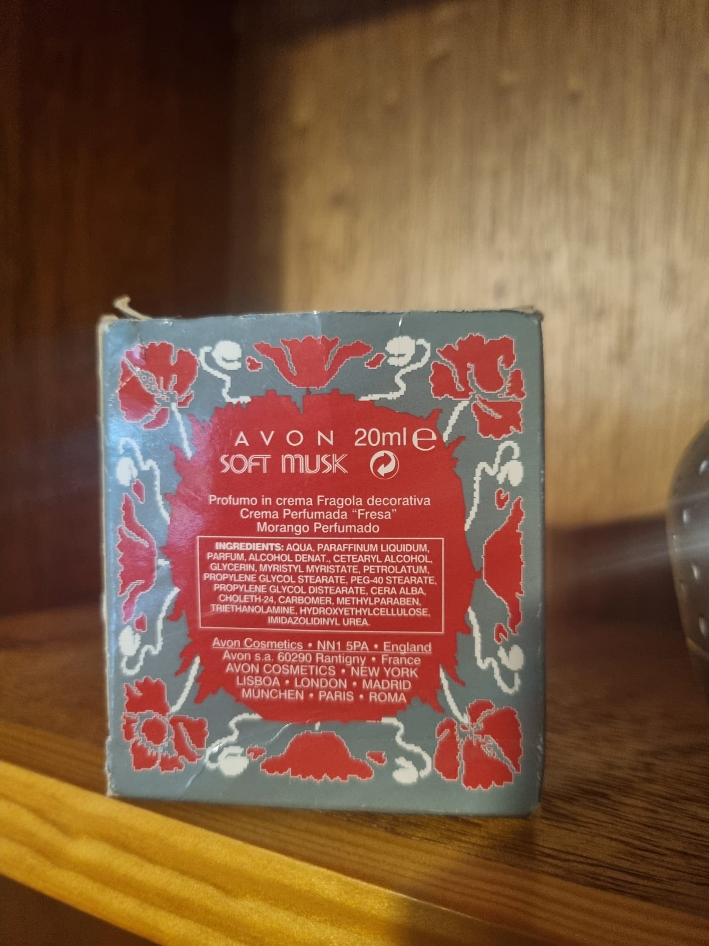 Vintage Avon Soft Musk Strawberry Charm Crème Parfum Empty 20ml