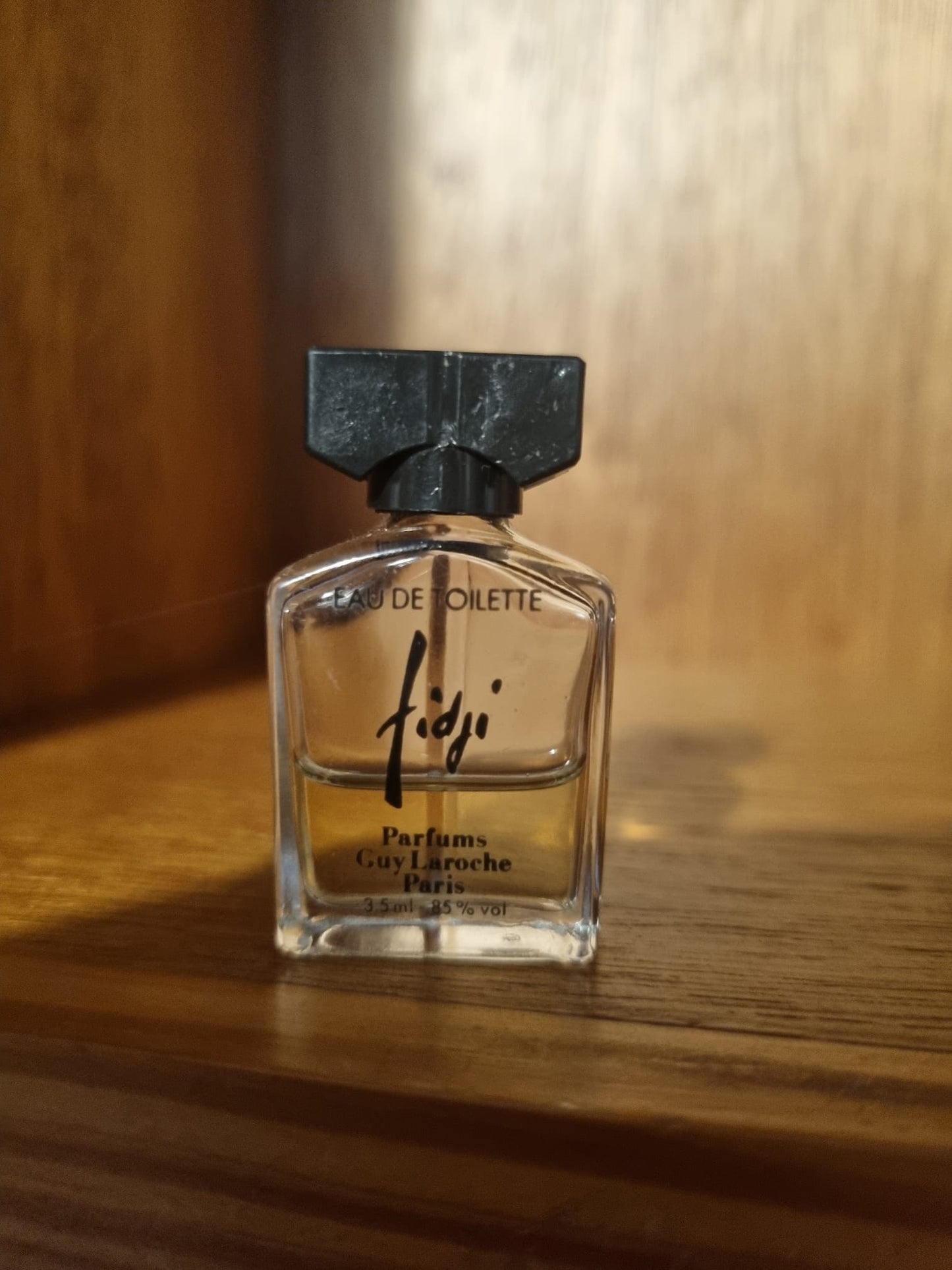 Vintage Fidji Guy Laroche Perfume. 3.5 ml. 40% full