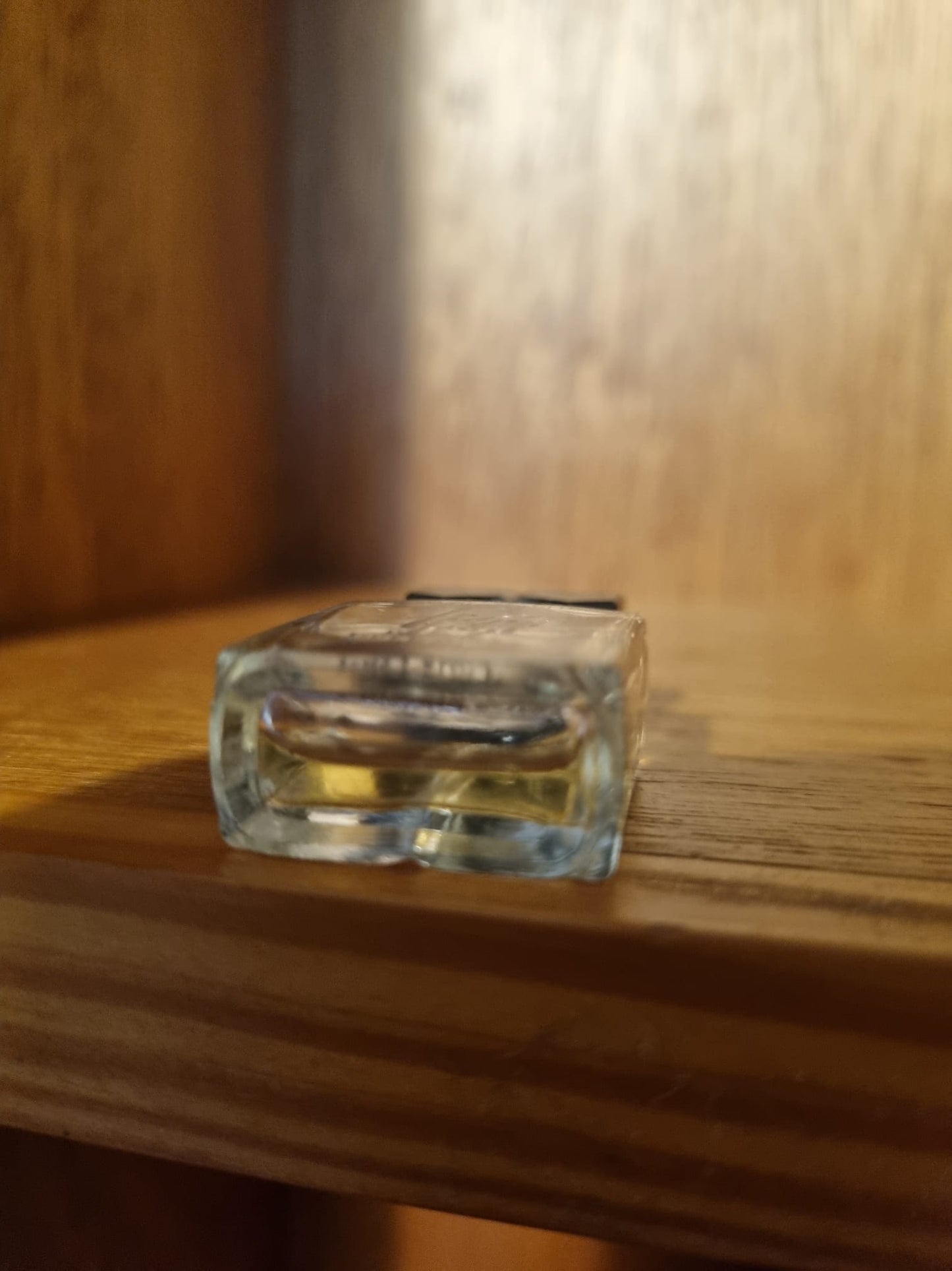 Vintage Fidji Guy Laroche Perfume. 3.5 ml. 40% full