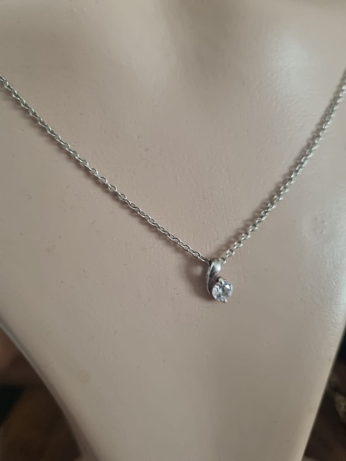 Vintage Necklace 925 Sterling Silver Swirl Cubic Zirconia Drop Pendant and Chain
