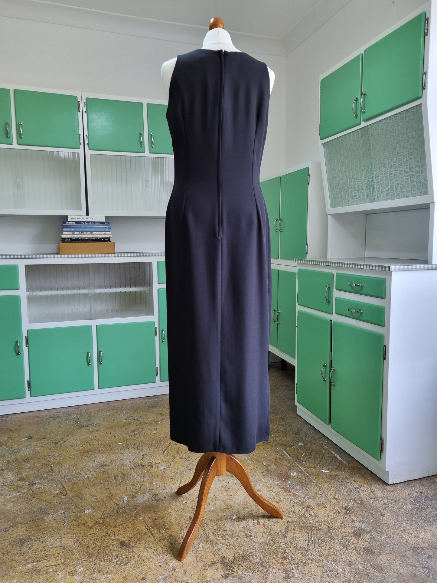 Milano Vintage MidSize Dress UK 14 - Vintage Appreciation Society