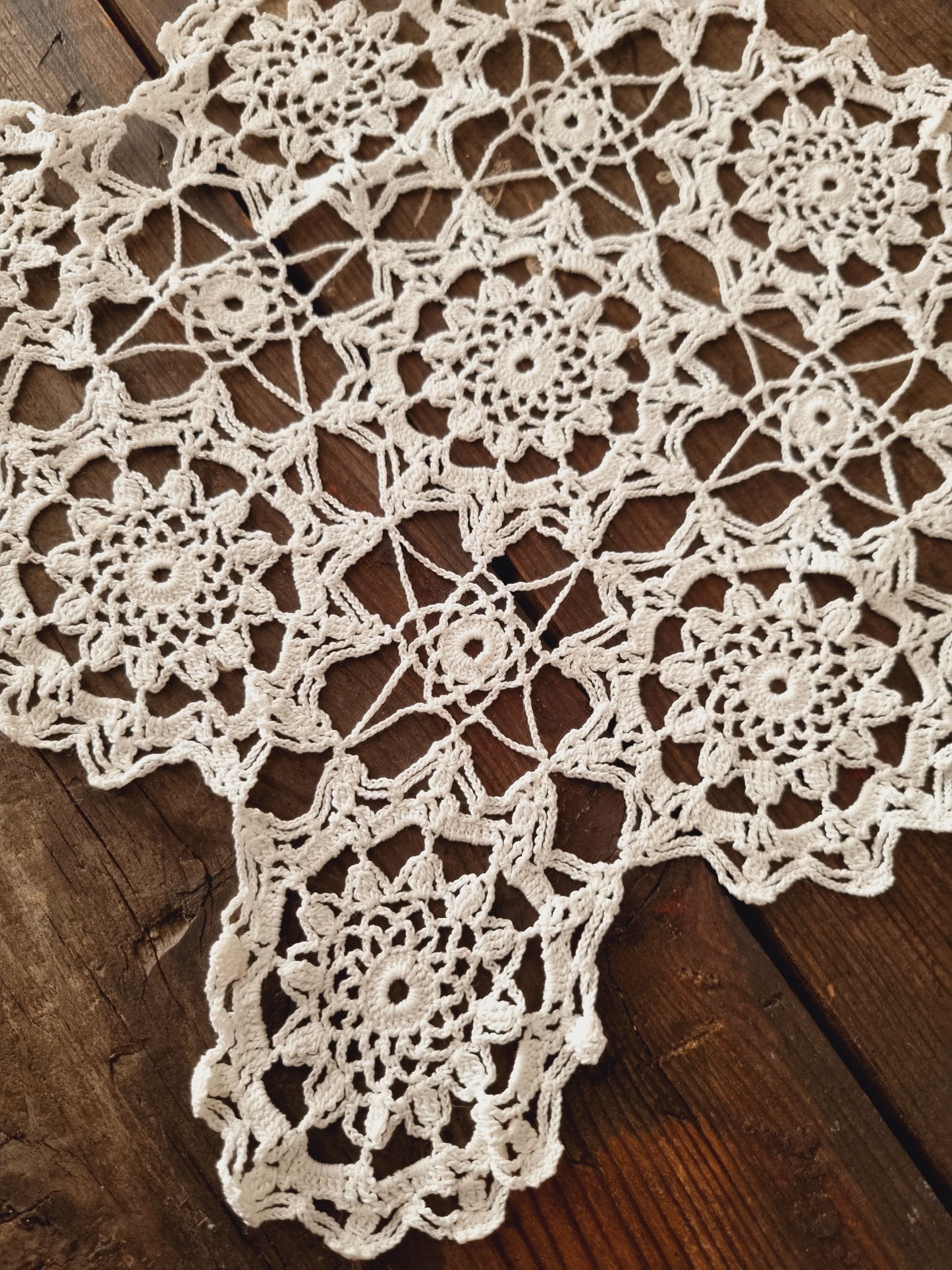 Vintage Cream Square Medium Doily for Elegant Table Settings