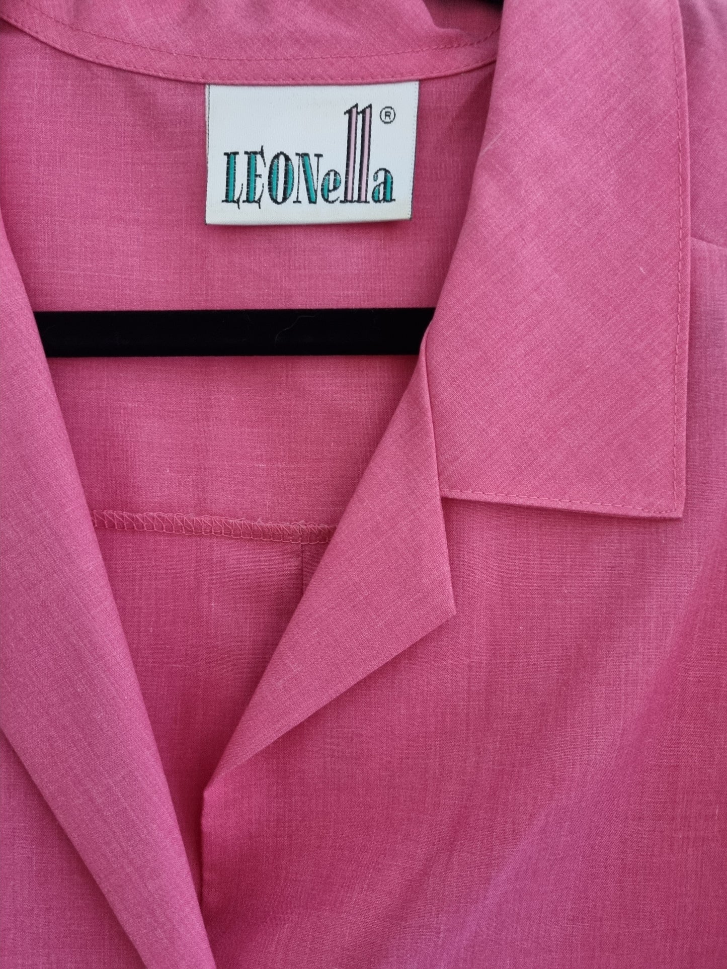 Vintage Leonella Pink Blouse UK1820 for Effortless Elegance