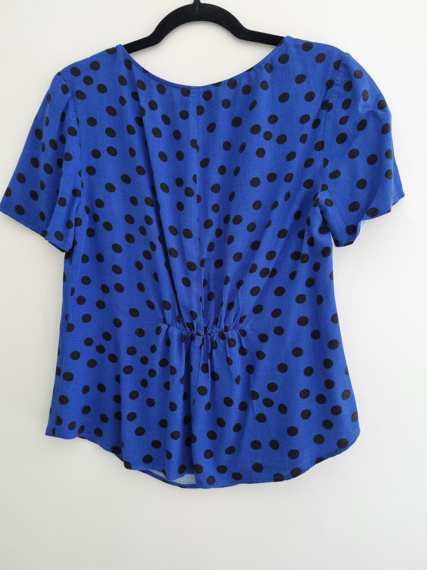 Preloved Blue Polka Dot TShirt (UK12) for Stylish Casual Wear