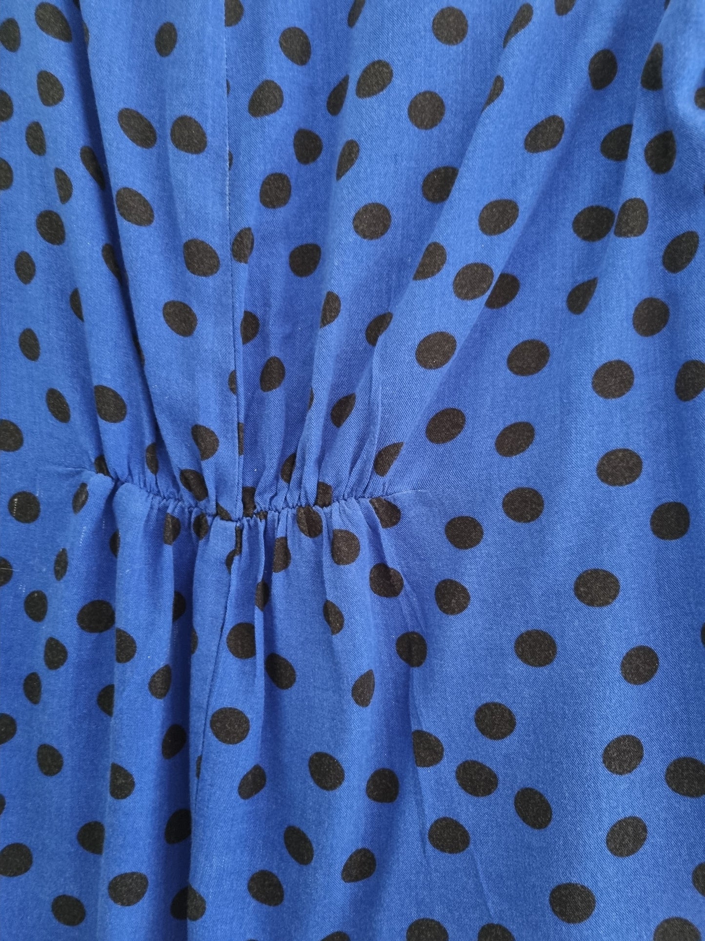 Preloved Blue Polka Dot TShirt (UK12) for Stylish Casual Wear