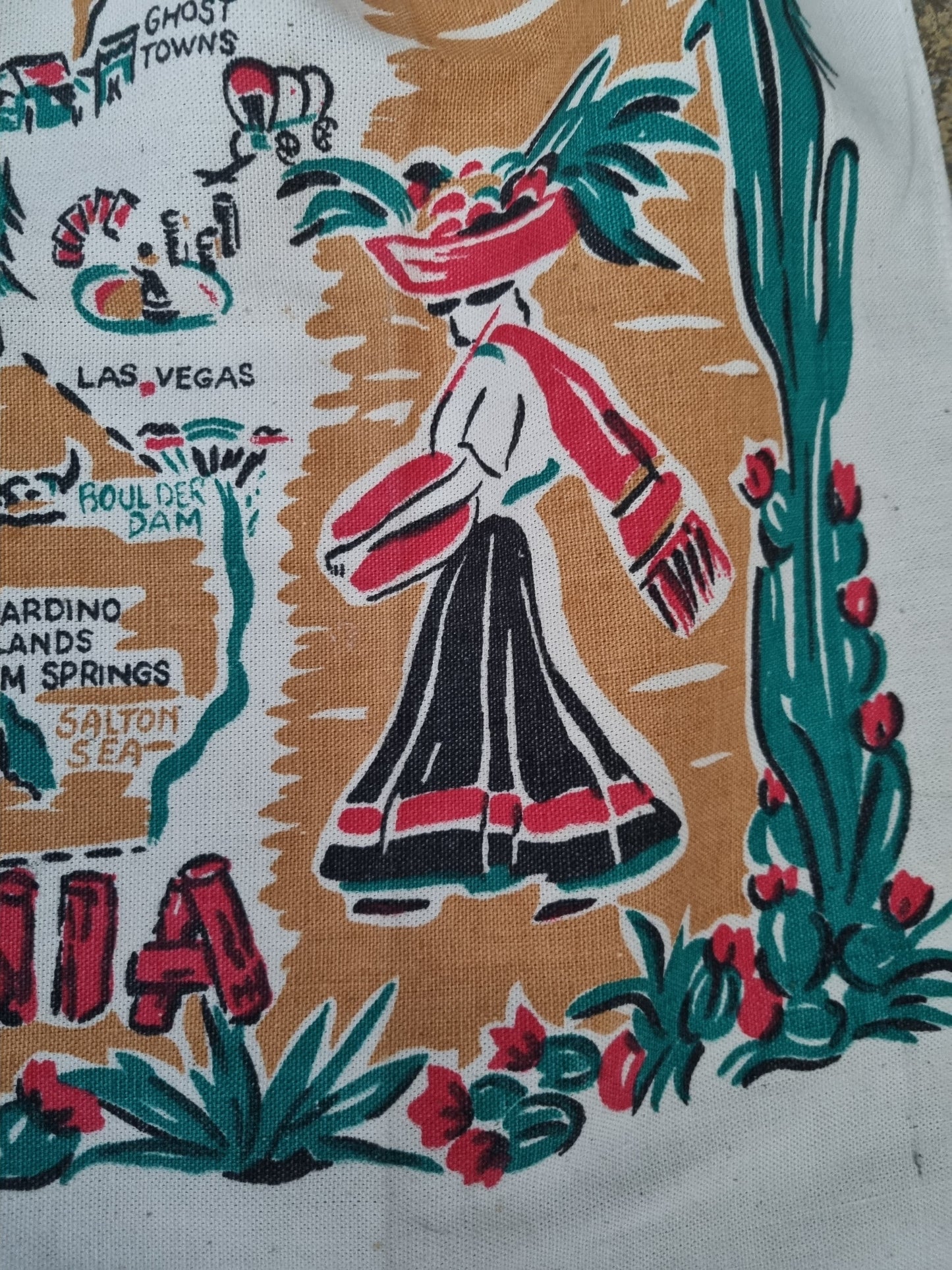 California Apron Half Size Vintage Cream Patterned Map Design