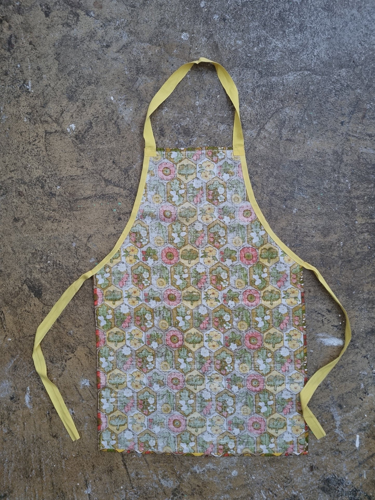 Floral Apron Vintage Autumn Flowers and Fruits with Yellow Trim