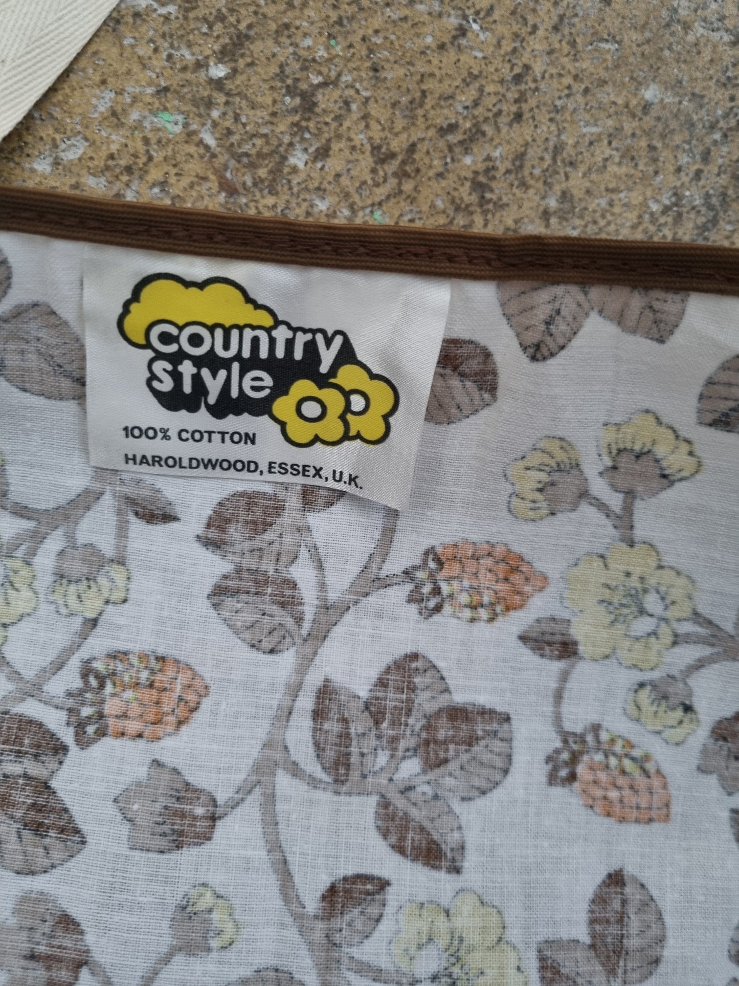 Vintage Country Style 70s Hedgerow White Cotton Apron