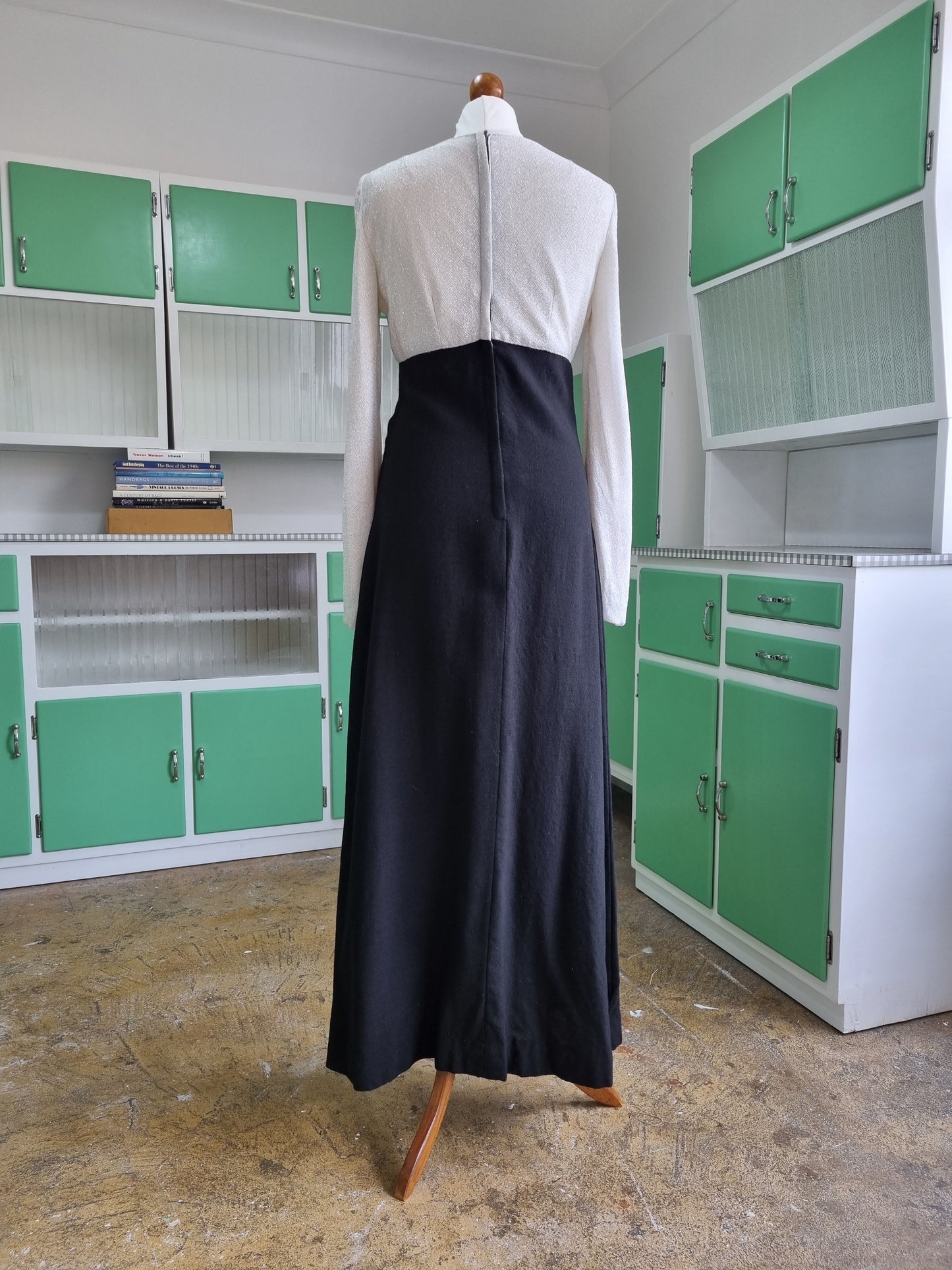 Handmade 1960s MidSize Vintage Dress UK 14