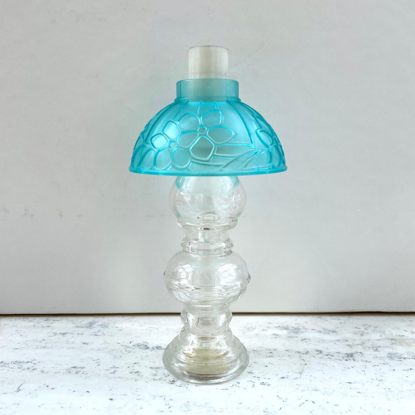 Vintage Avon Miniature Lamp Elegance Eau De Cologne. Empty. 30ml. U2312