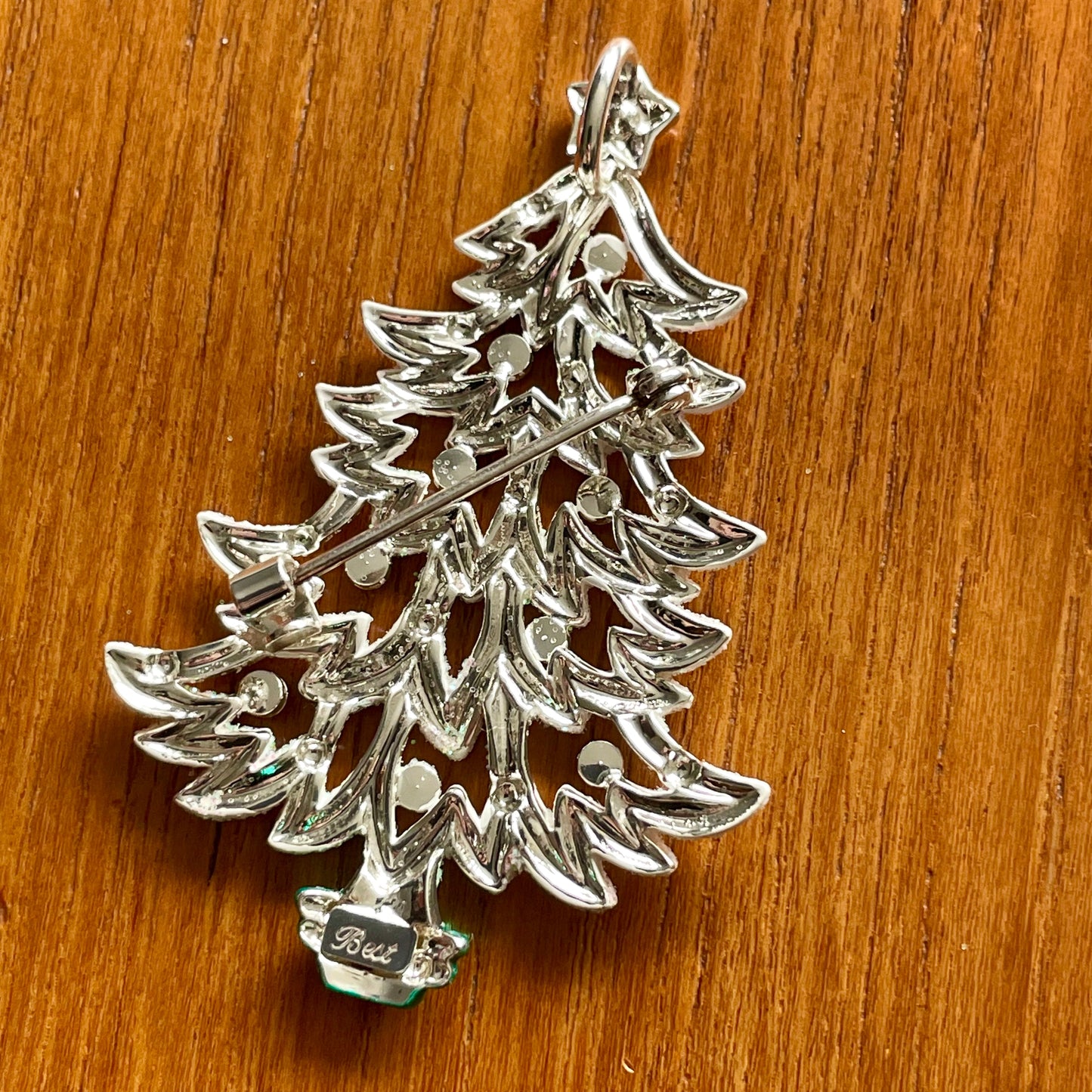 Vintage White Sparkly Christmas Tree Brooch for Festive Style