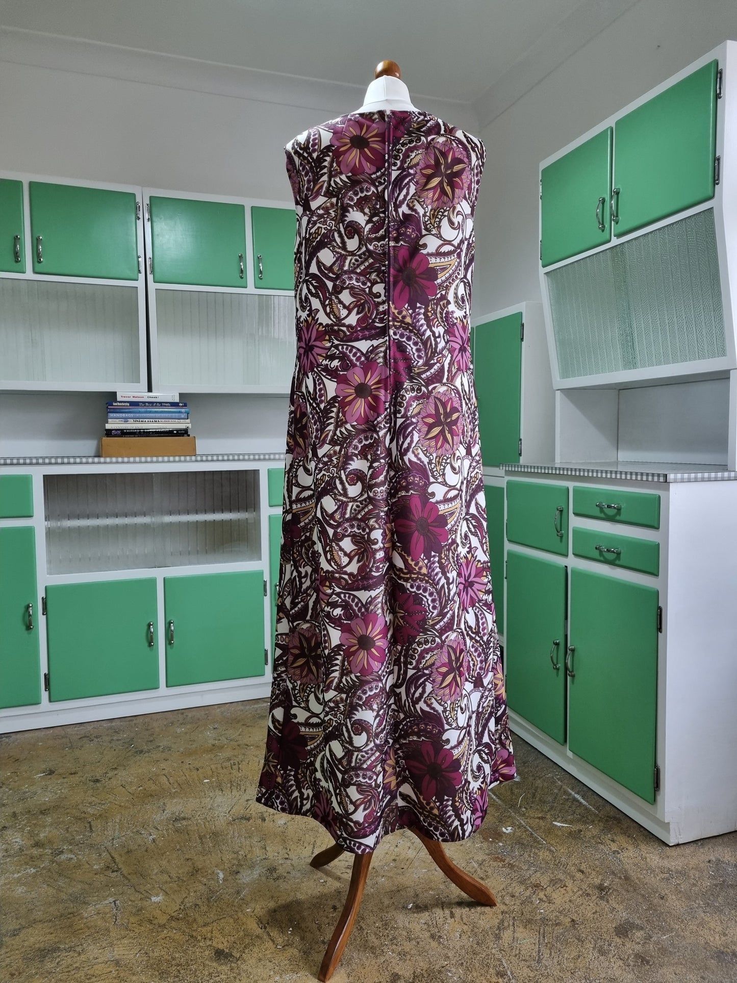 Handmade 1960s Vintage Purple and Brown Floral Paisley Sleeveless Dress UK 14