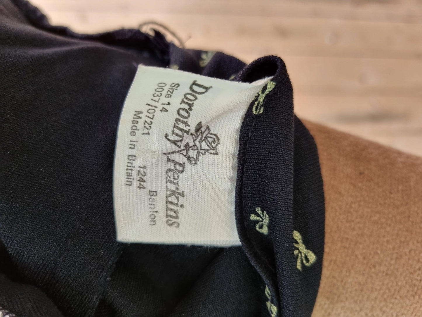 Dorothy Perkins Vintage Black Summer Dress Ditsy Bow Detailing UK 8 - Vintage Appreciation Society