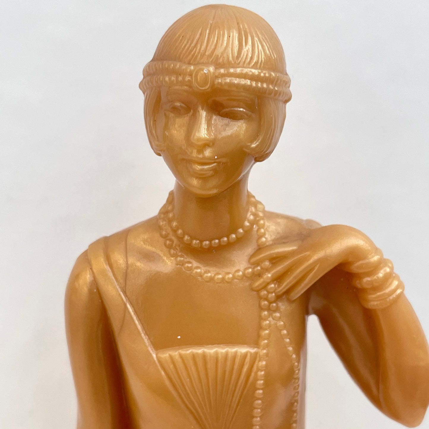 Vintage Avon Flapper Charleston Girl Sweet Honesty Figure Eau De Toilette Bottle. 50ml. U2967. Empty