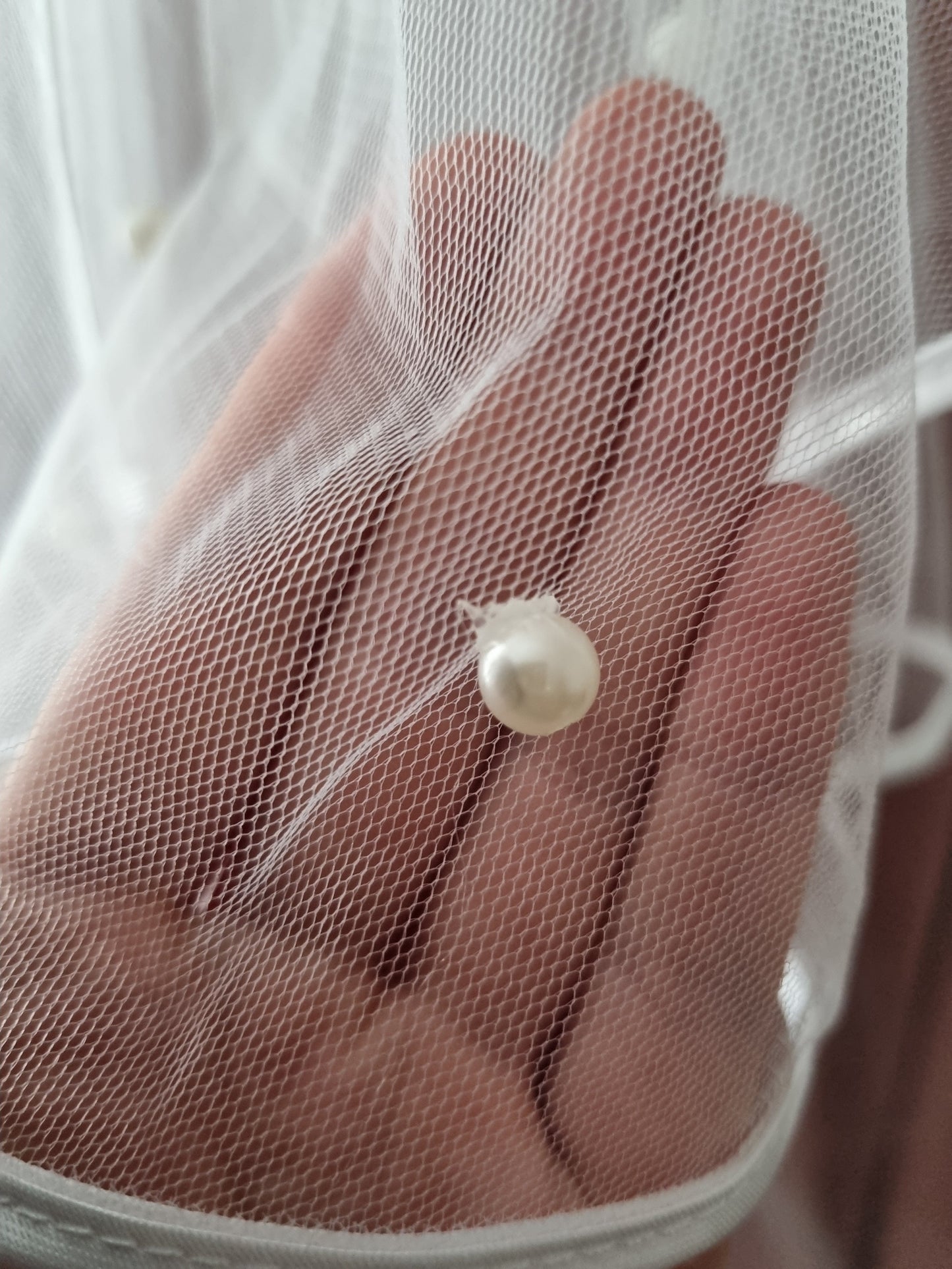 Vintage Two Tier Pearl Drops Elbow Wedding Veil with Comb