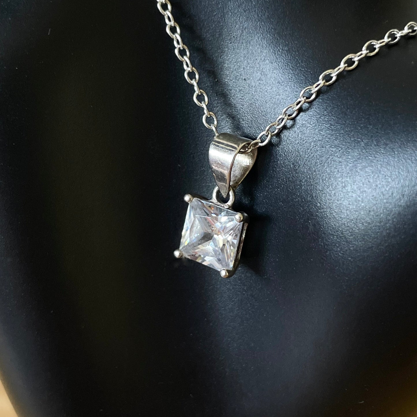 Necklace Vintage Sterling Silver 925 Cubic Zirconia Drop Pendant