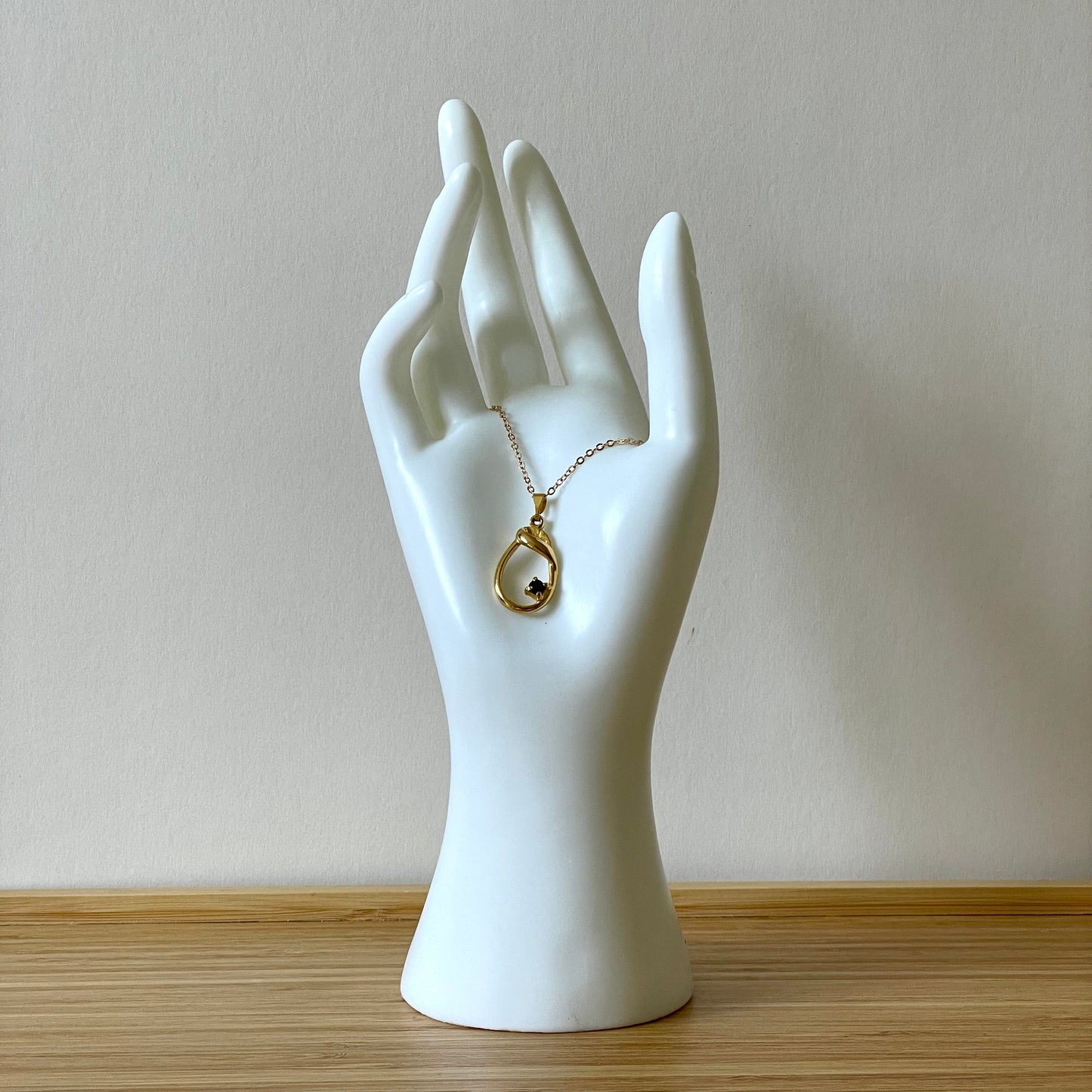 Necklace Vintage Gold Tone and Black Gem Swirl Pendant