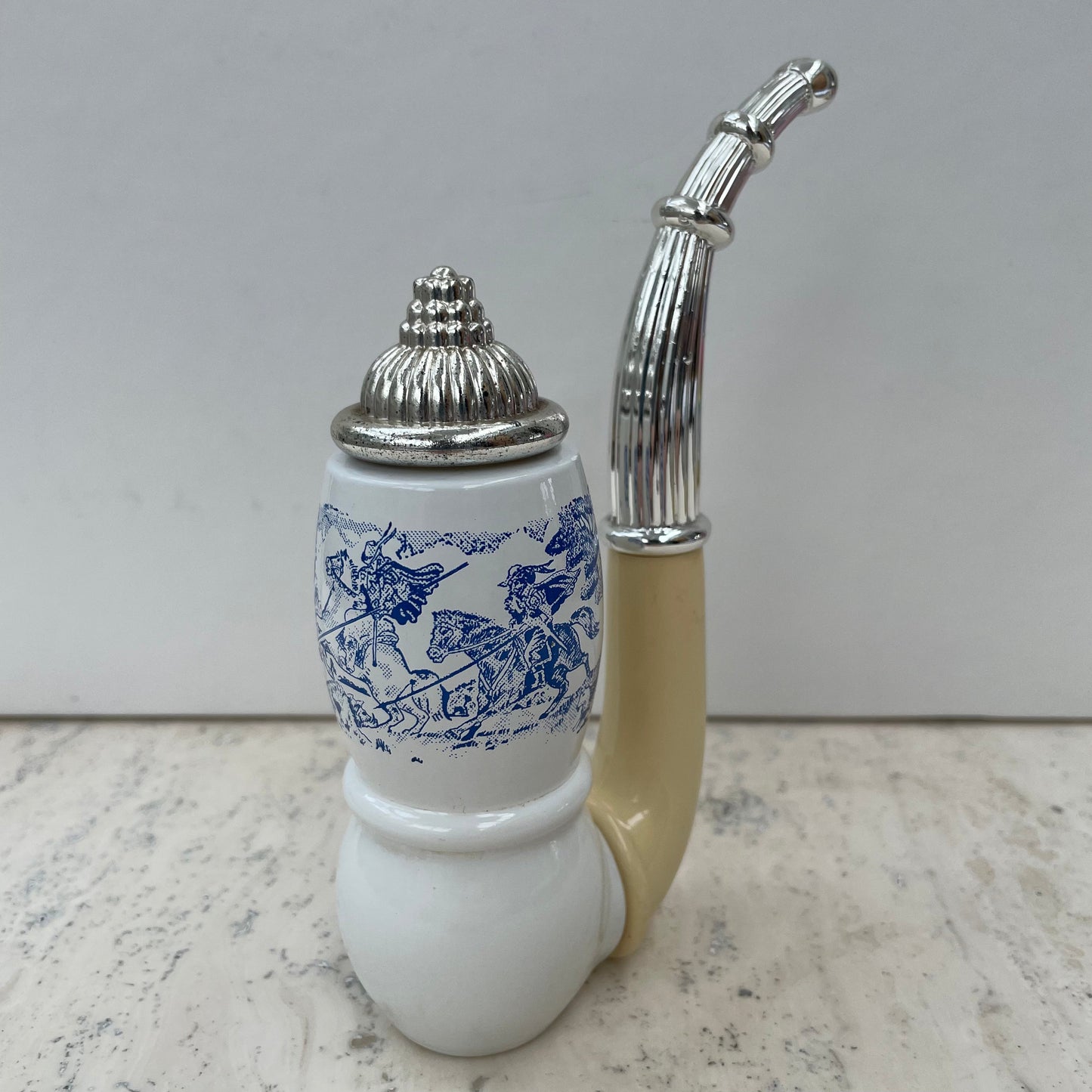 Vintage Avon 1970s Dutch Pipe Tai Winds Aftershave Lotion 60ml Bottle. Blue and White.