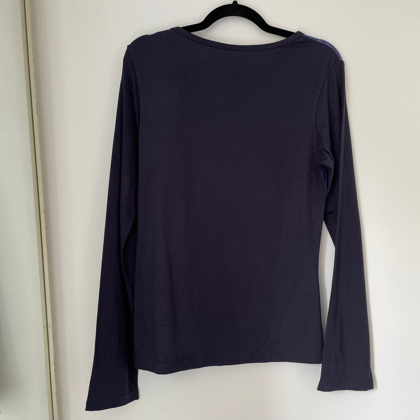 XS Preloved Linda Ravenscroft Blue Moon Long Sleeve Top