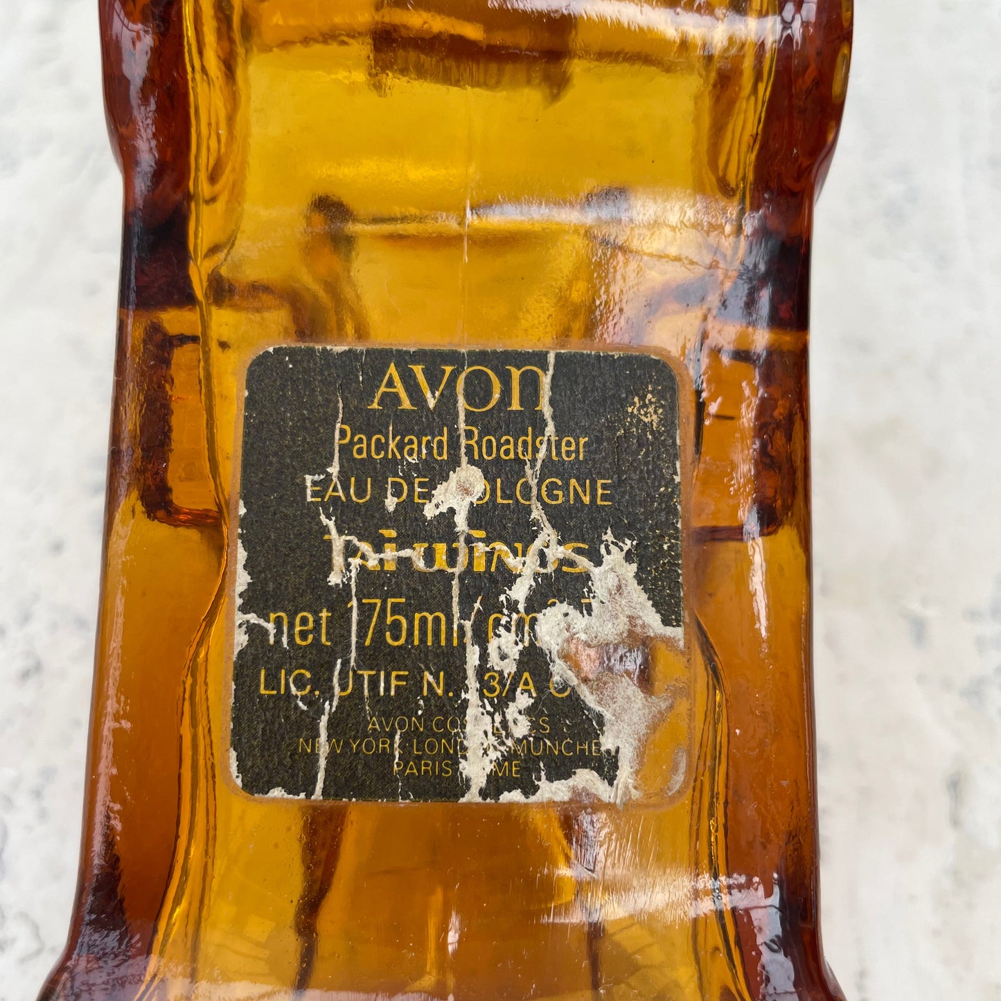 Vintage Avon Packard Roadster Car Eau De Cologne Bottle 175ml. Tai Winds. Empty