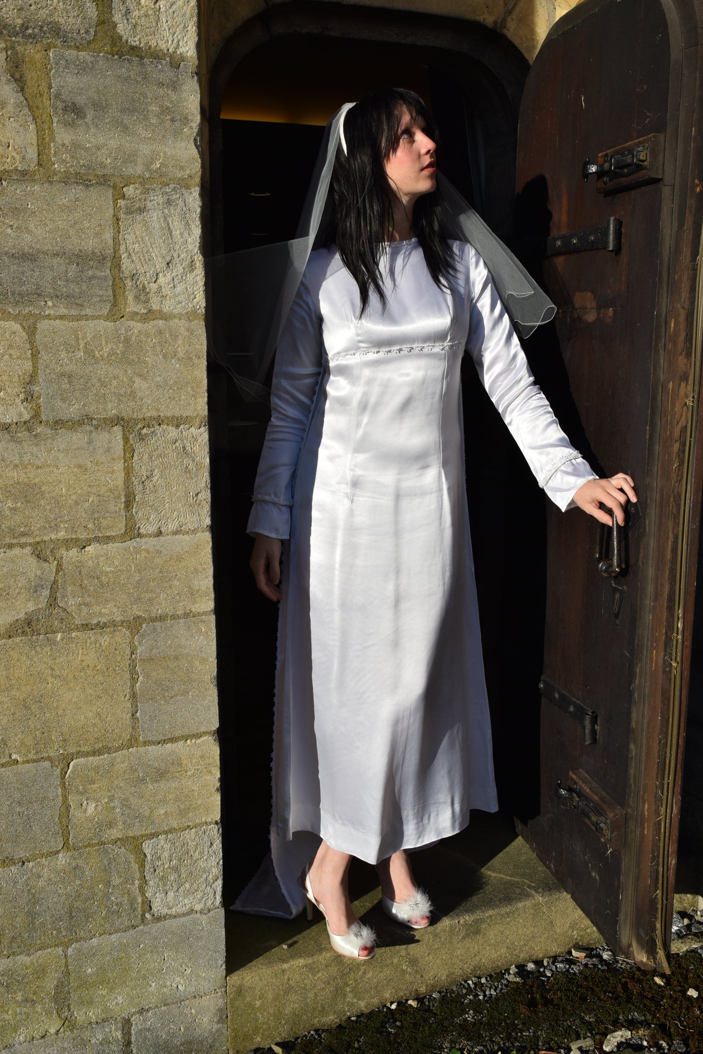 Wedding Dress UK12 . Vintage 60s Long Sleeve White Empire Line Bridal Dress with Train