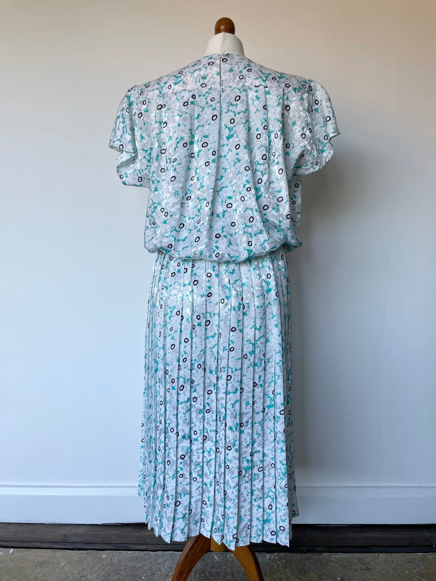Vintage Mark Angelo Floral Summer Pleated Midi Dress Made in England