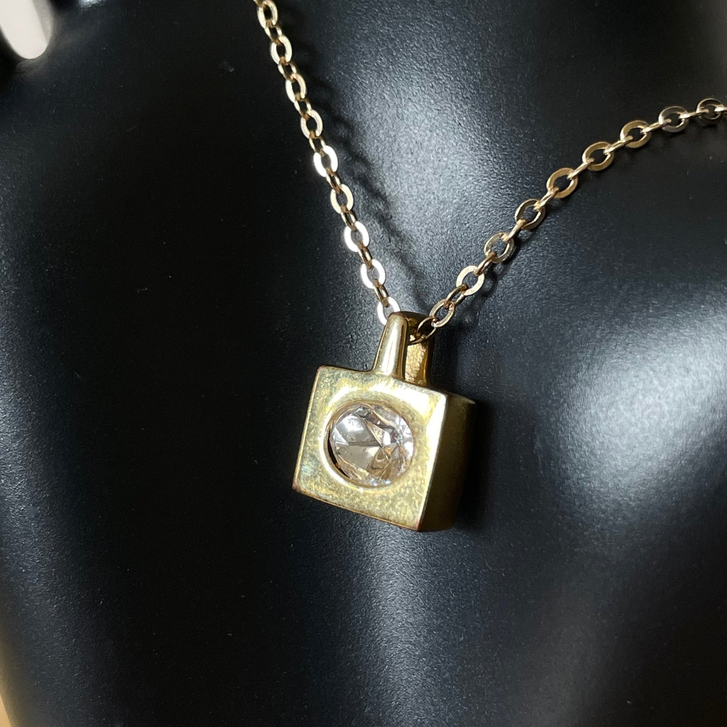 Necklace Vintage Square Cubic Zirconia Gold Tone Pendant