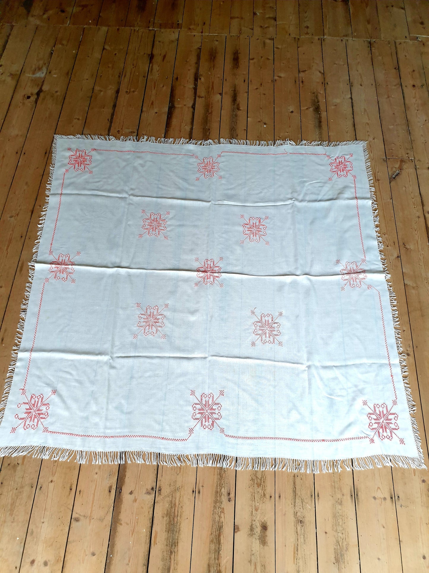 Embroidered Square Tablecloth for Elegant Home Décor