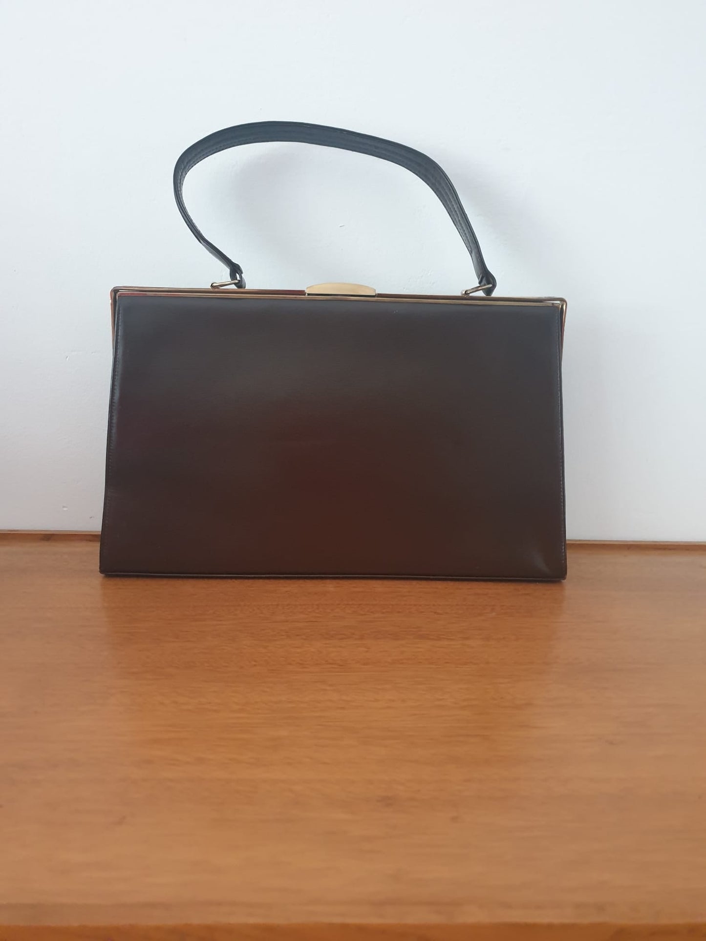 Brown Panel Kelly Handbag Vintage Chic Accessory For Any Outfit