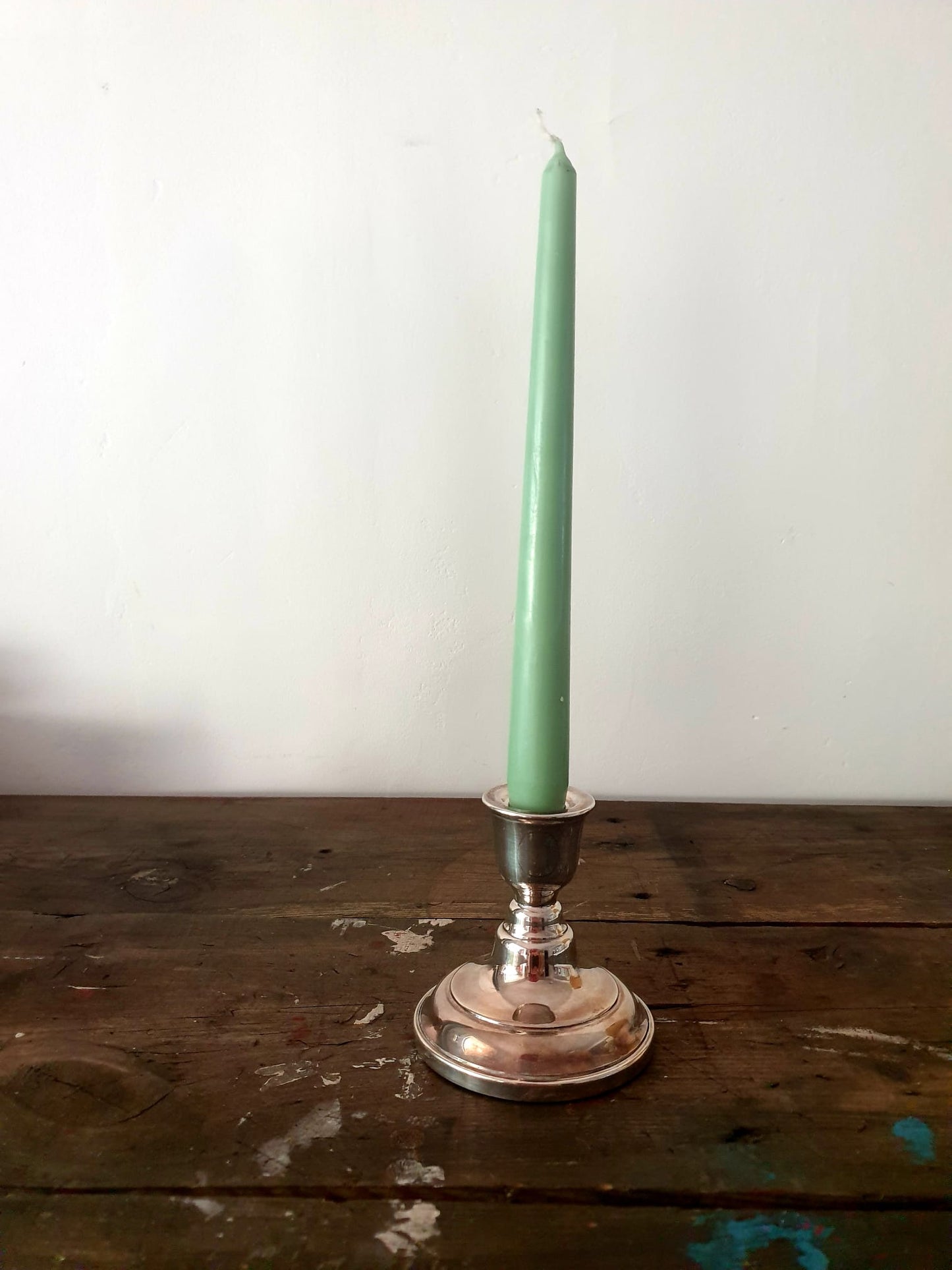 Vintage Metal Candle Holder for Elegant Home Décor