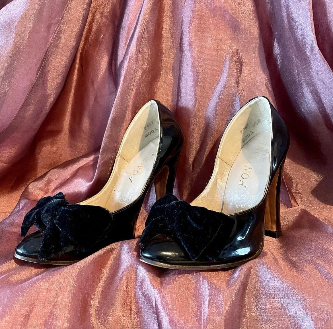 Fontaine by Pierre Fontaine Black Patent Bow Heeled Shoes UK 6