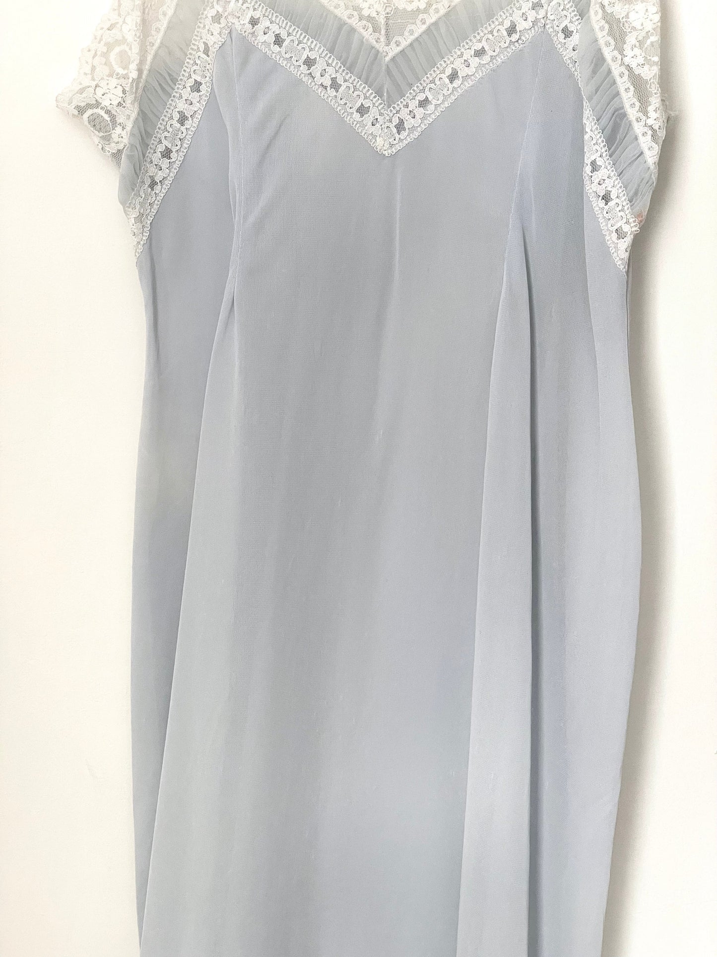 Vintage Perlon Light Blue Lace Slip Dress for Elegant Occasions
