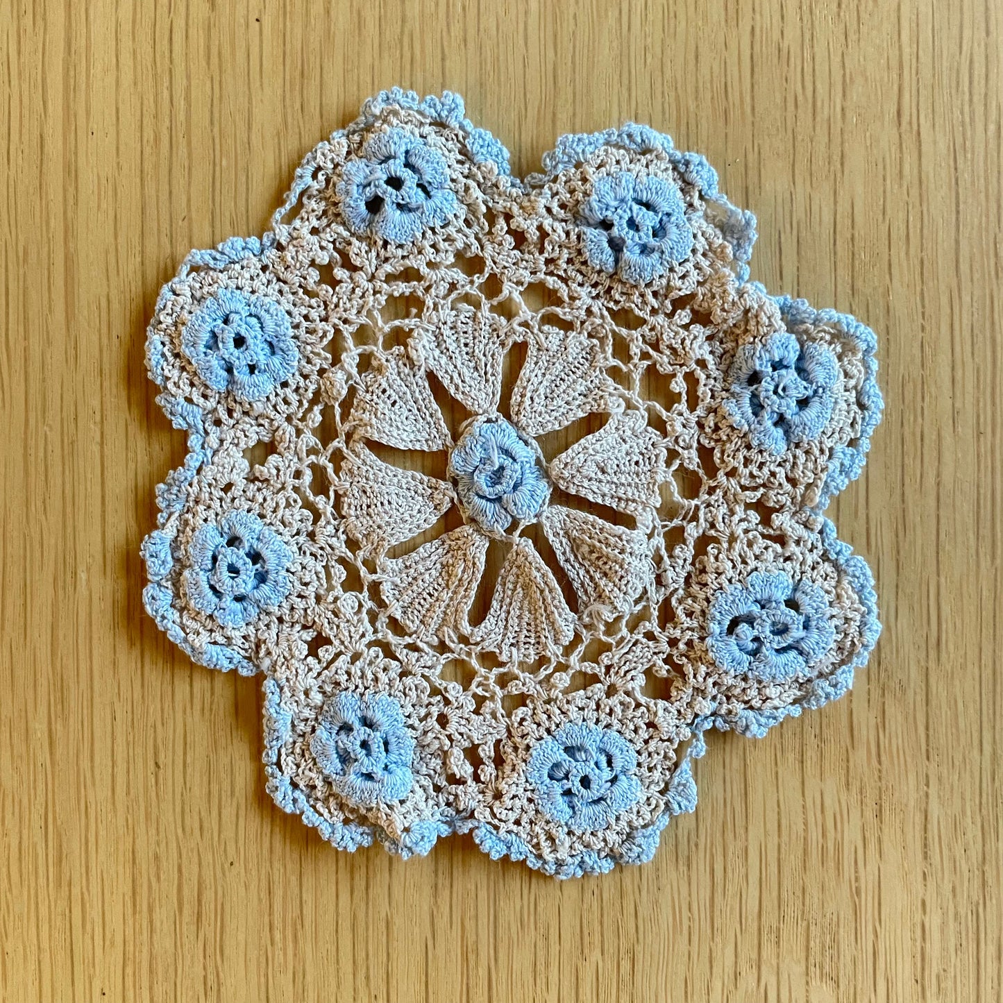 Vintage Floral Round Doily in Taupe and Light Blue for Home Décor