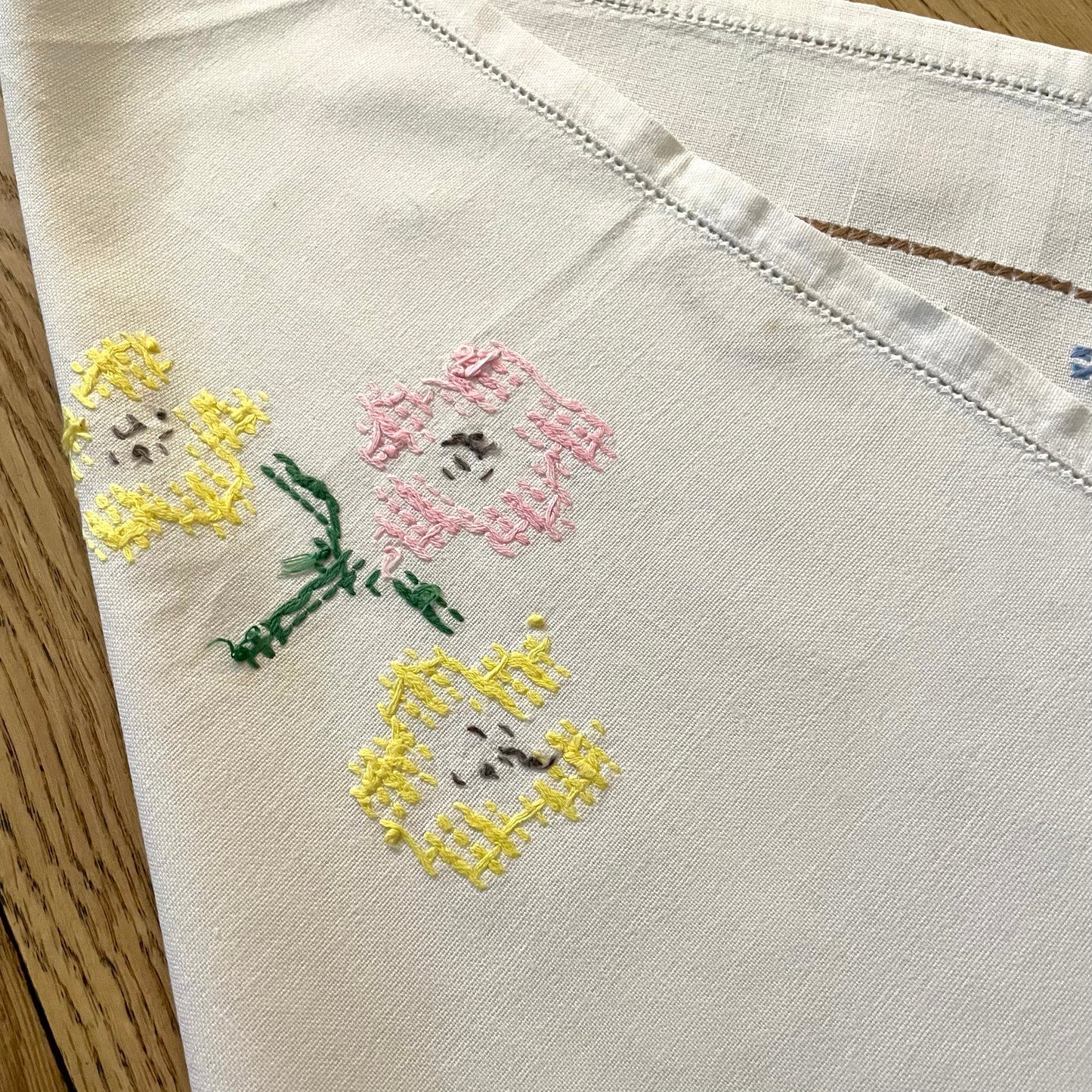 Vintage Rectangular Handmade White Floral Cross Stitch Linen Craft