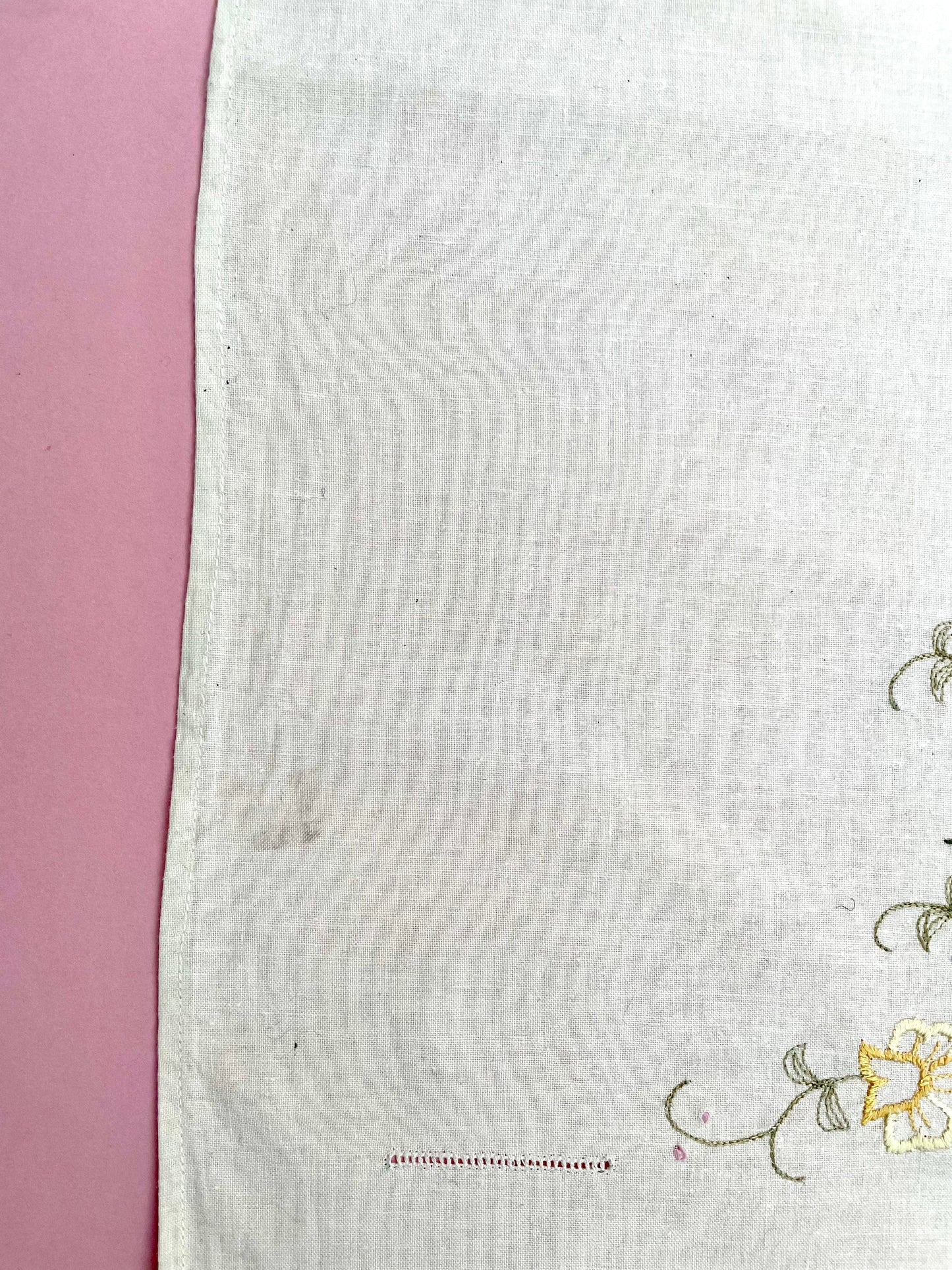 Vintage Cream Table Cloth with Floral Embroidery and Scallop Edge