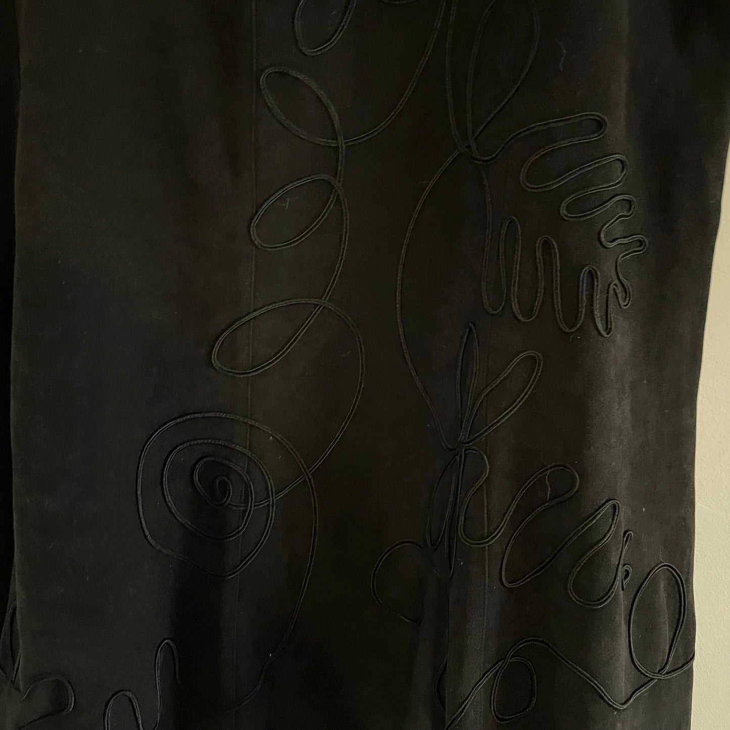 Vintage M&Co Cord Floral Pattern Black Skirt for Elegant Styling