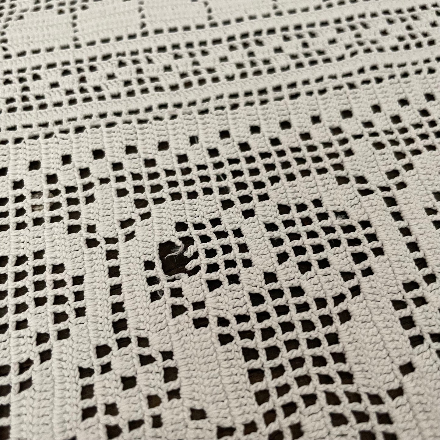 Vintage Crinoline Lady Motif Gardening Lace Tablecloth 52cm