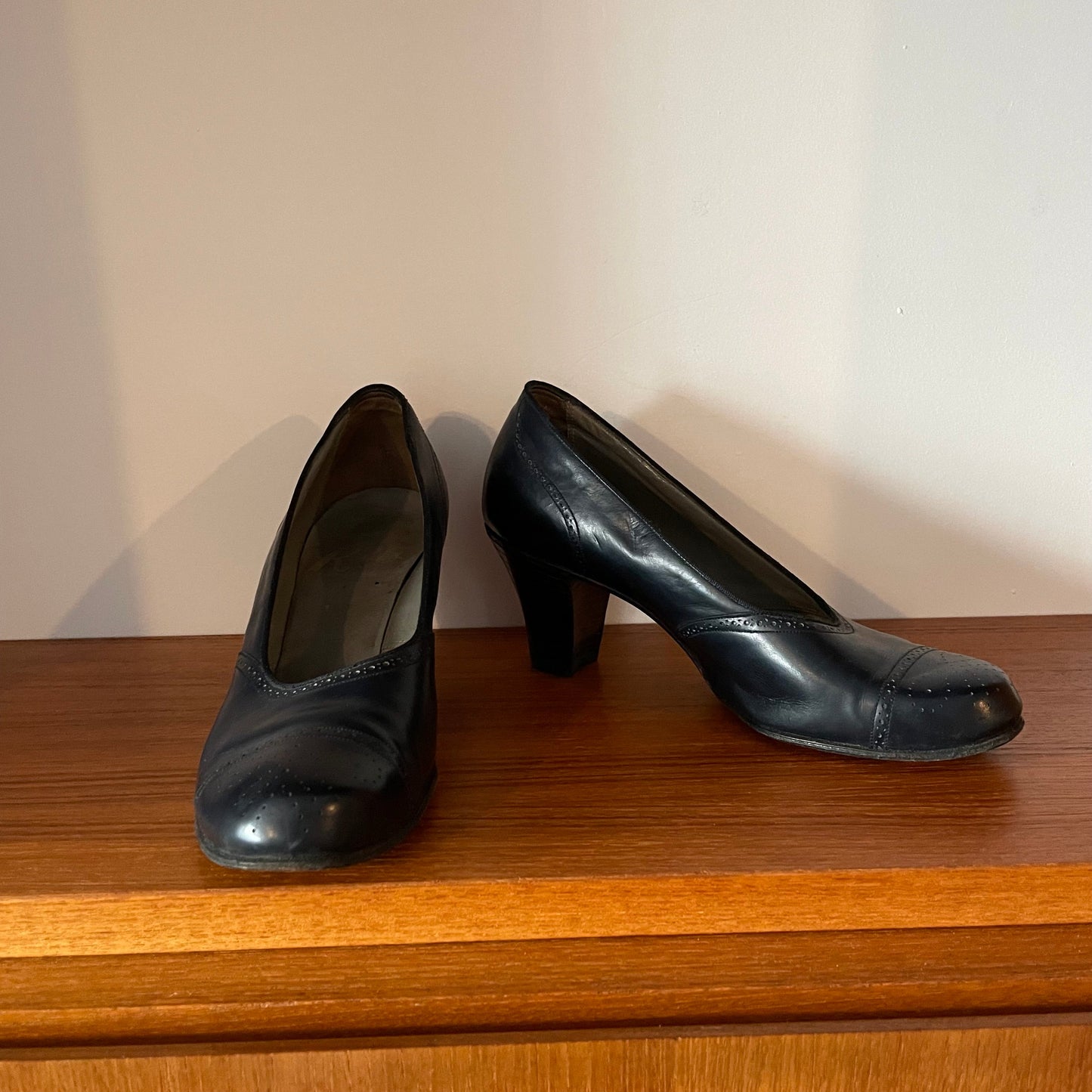 Shoes Joblot Vintage 4 Pairs of Heeled Black and Blue Shoes. K Shoes, Styleez, Physical Culture.