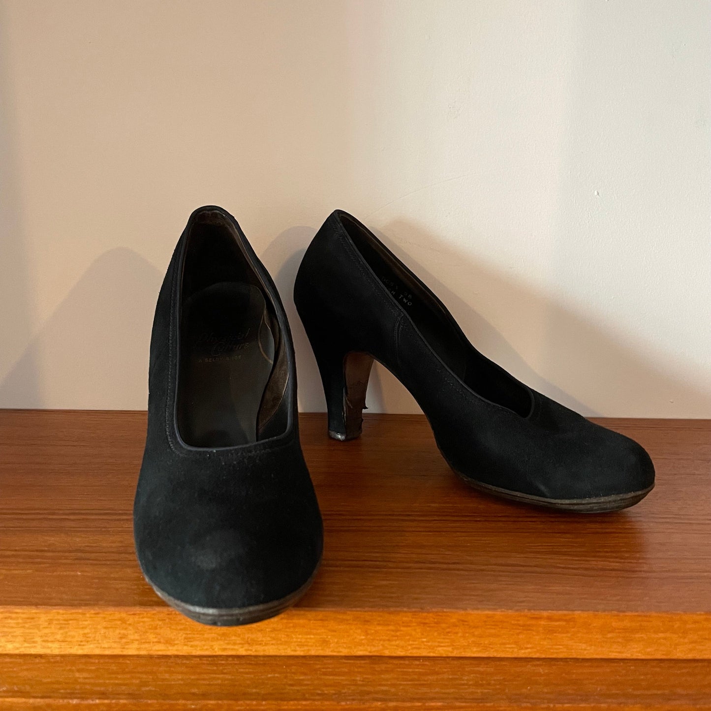 Shoes Joblot Vintage 4 Pairs of Heeled Black and Blue Shoes. K Shoes, Styleez, Physical Culture.
