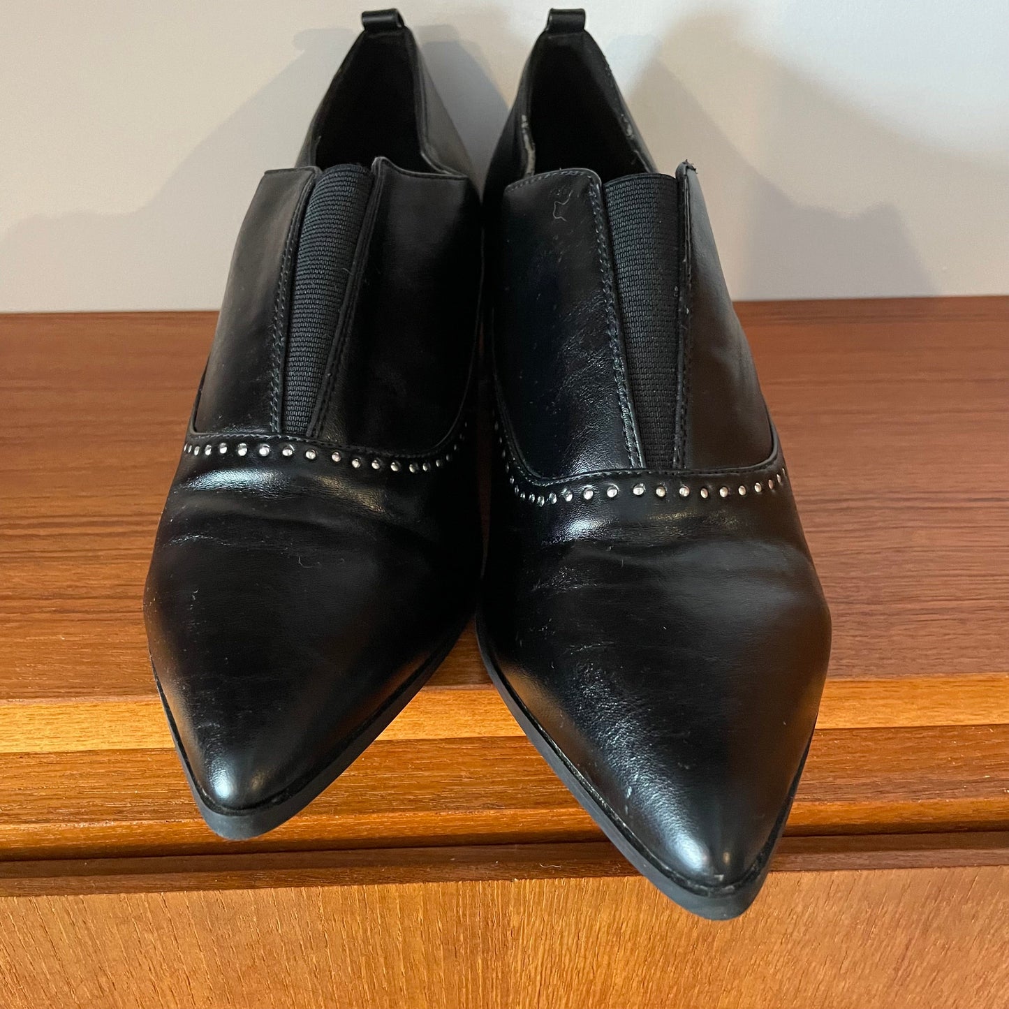 Preloved Black M&S Collection Pointed Leather Heeled Shoes UK 8
