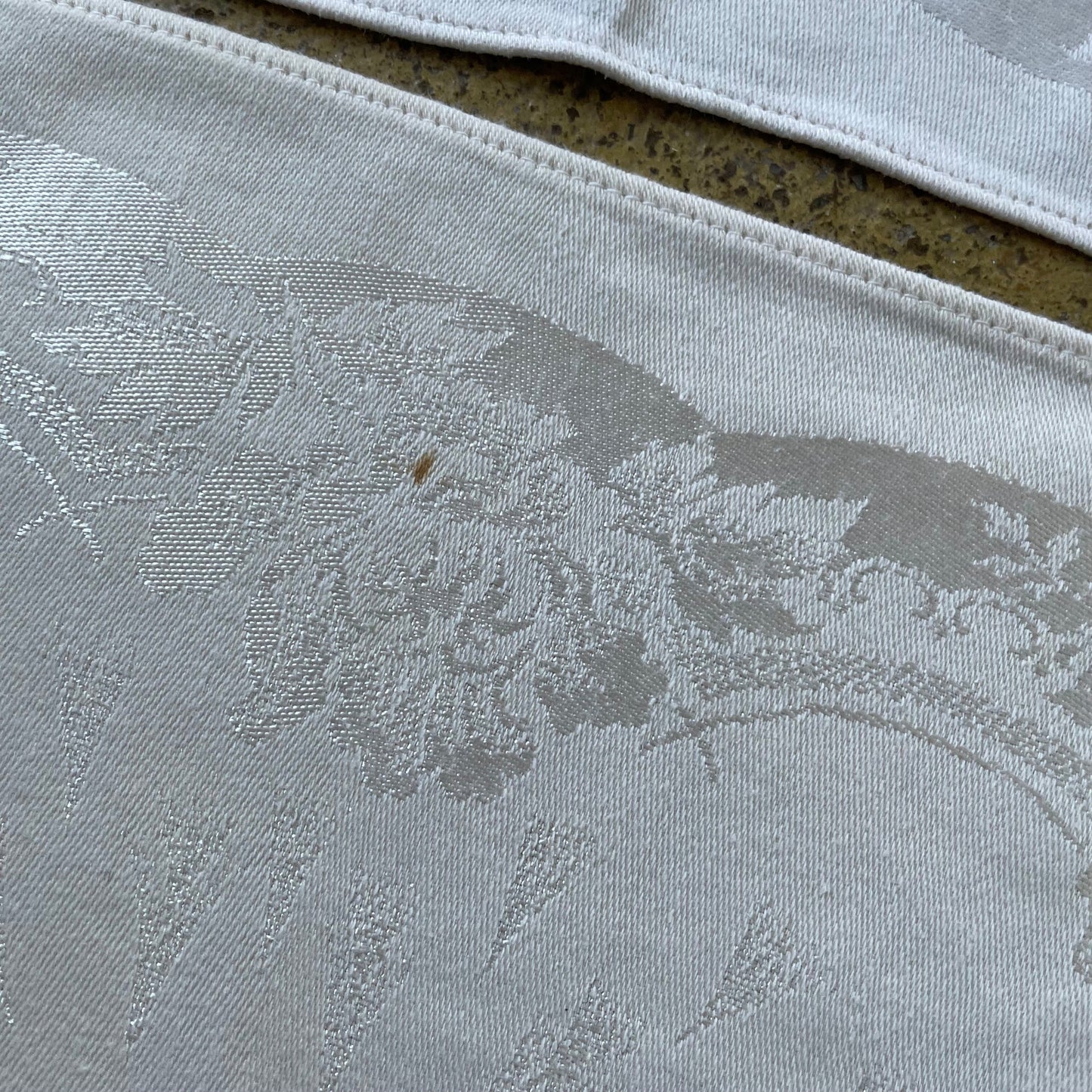 Vintage Set of Two White Elegant Floral Napkins Placemats Bundle