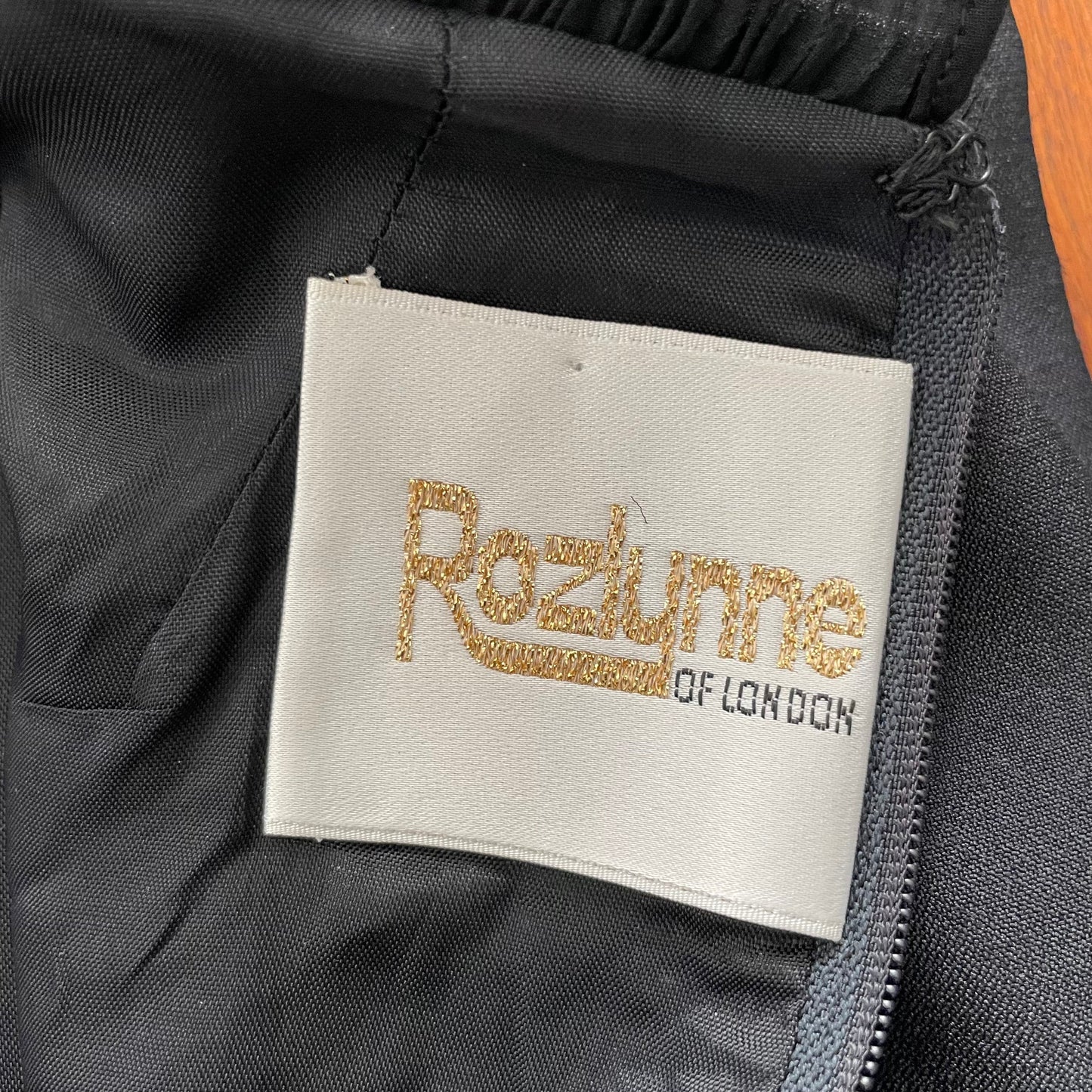 Dress Vintage Rozlynne of London Black Midi Sleeveless Dress